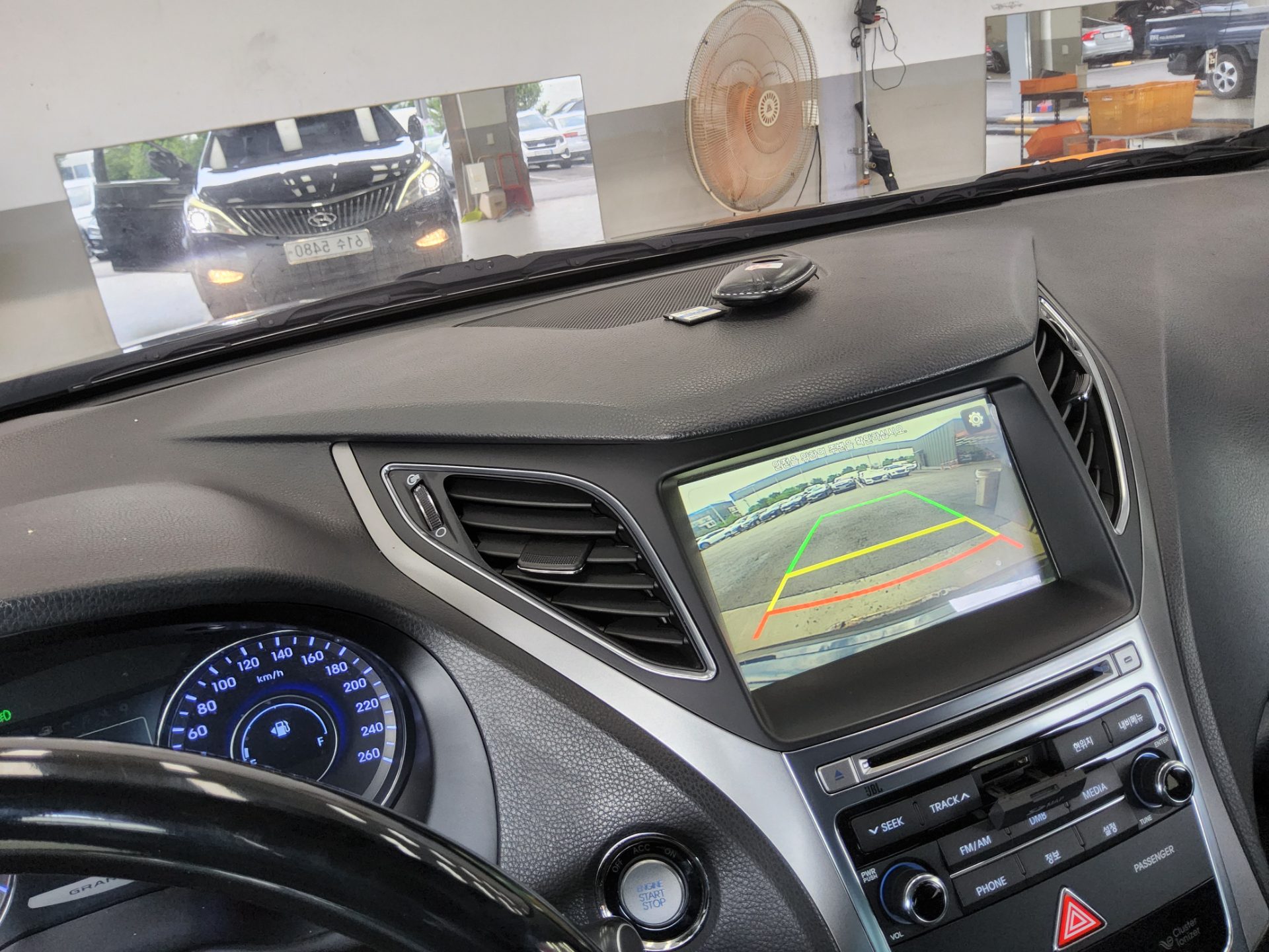 2015 - hyundai grandeur