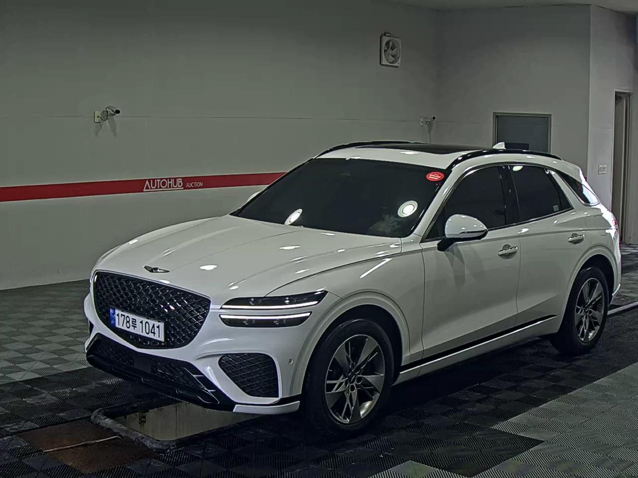 GENESIS GV70 SPORTS