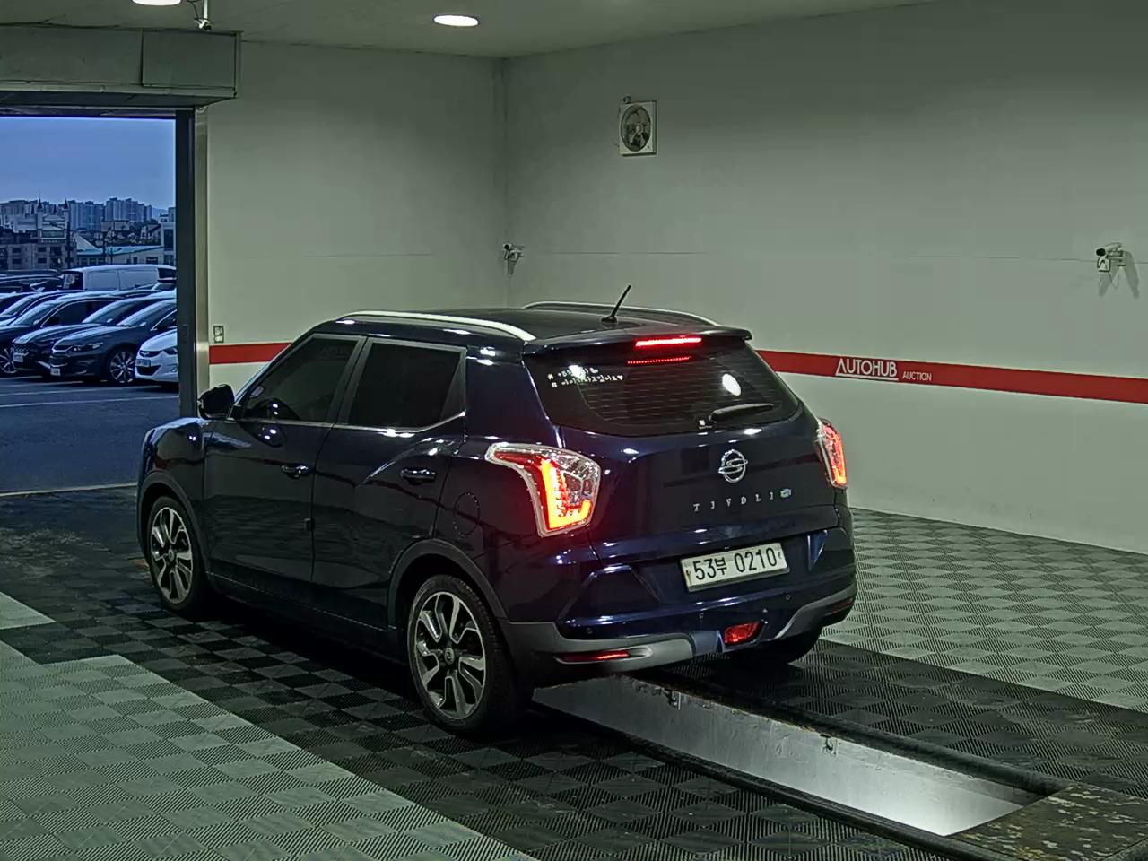 2016 - ssangyong tivoli