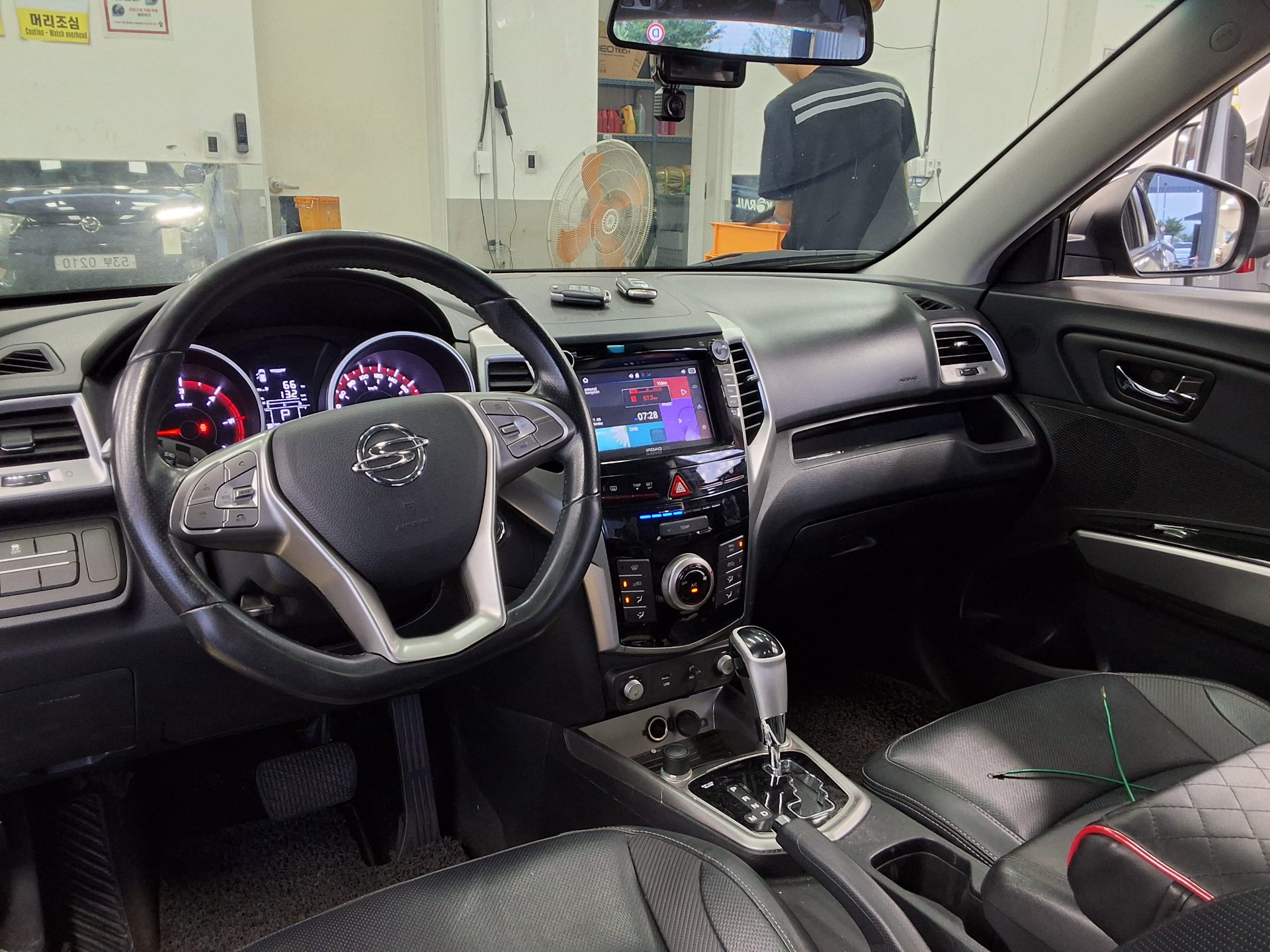 2016 - ssangyong tivoli