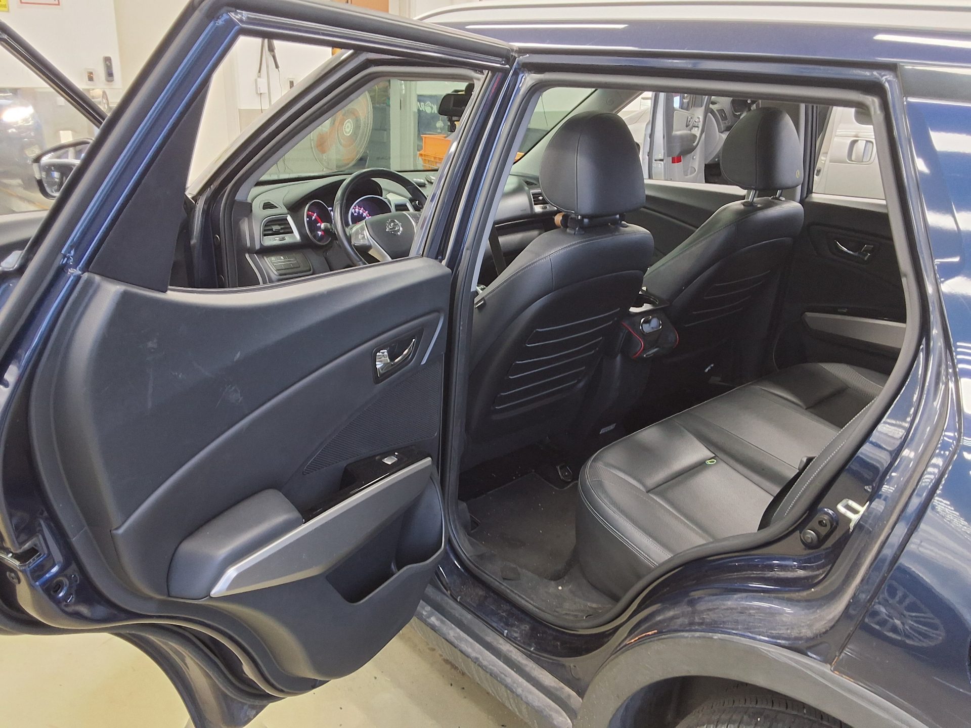 2016 - ssangyong tivoli