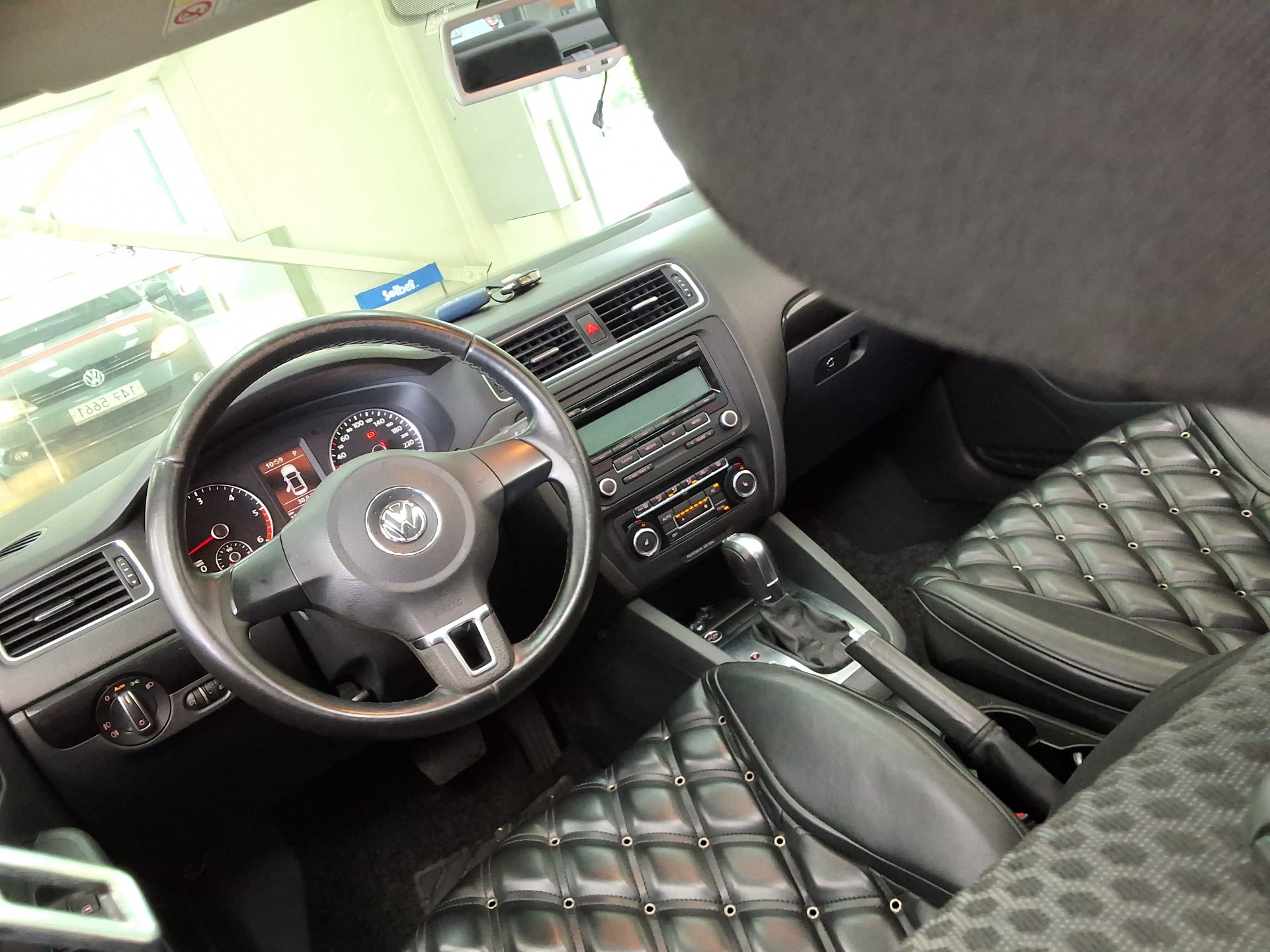 2011 - volkswagen jetta
