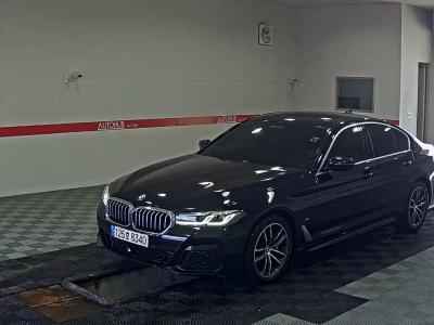 BMW 5 SERIES (7TH GEN) 523d M PACK