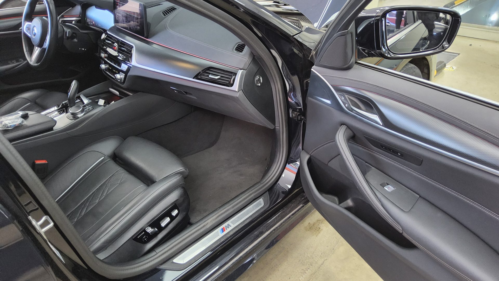 2023 - bmw m5