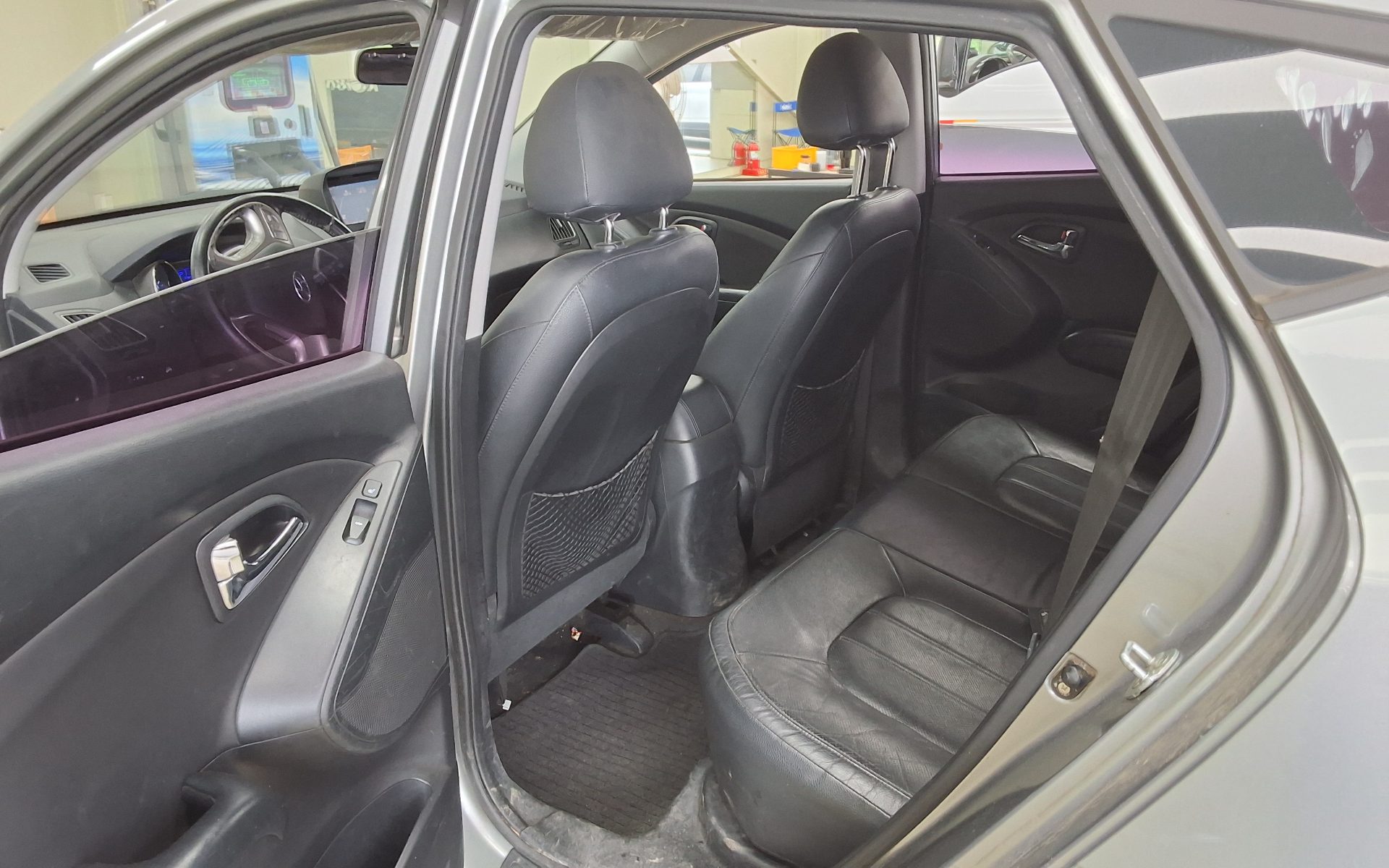 2011 - hyundai tucson