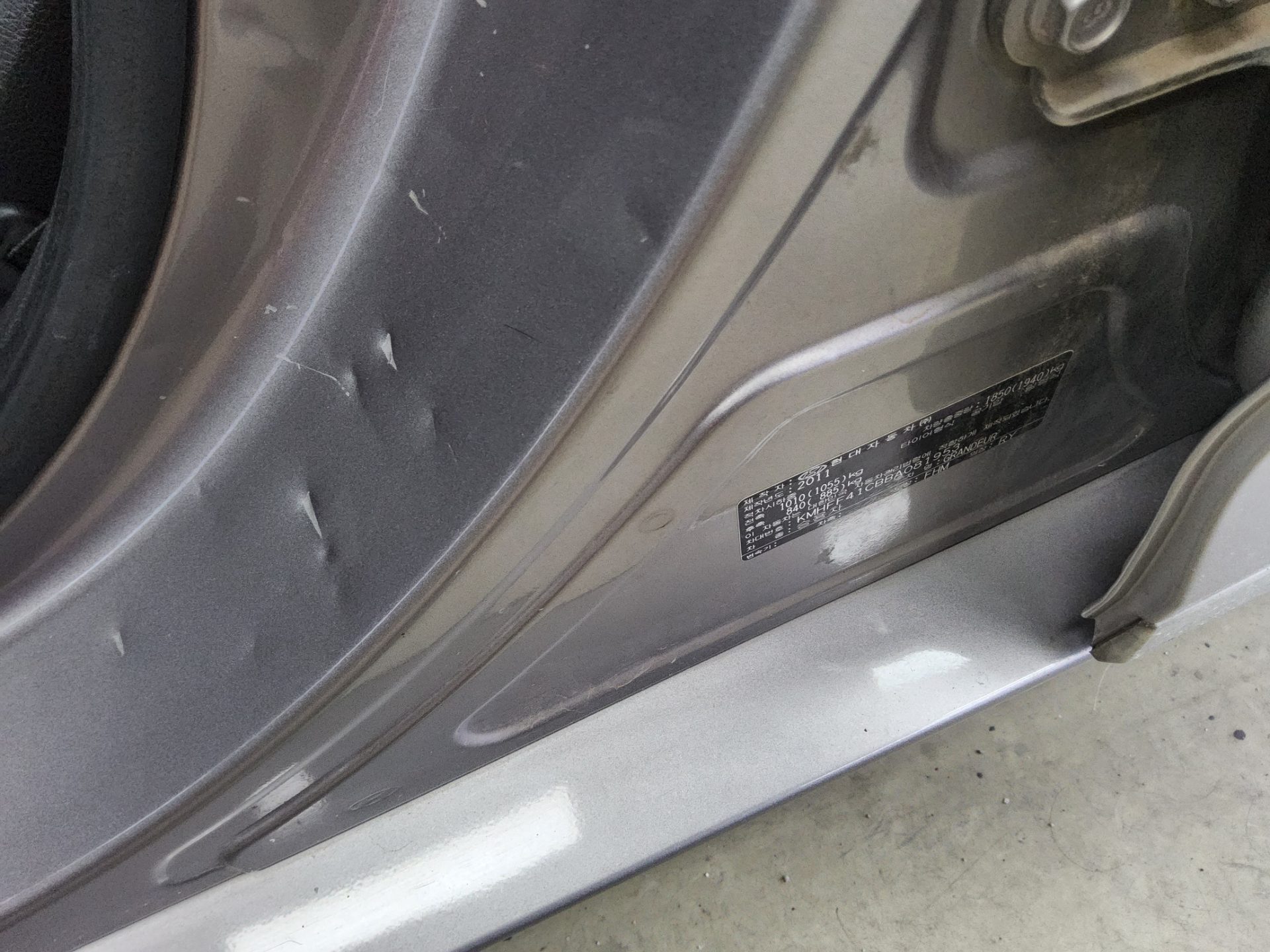 2011 - hyundai grandeur