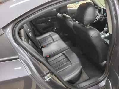شيفروليه (Daewoo) Cruze 4 Door 1.8 Lt+ 2014 LT