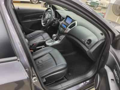 شيفروليه (Daewoo) Cruze 4 Door 1.8 Lt+ 2014 LT