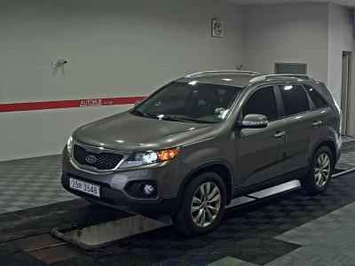 KIA SORENTO R TLX