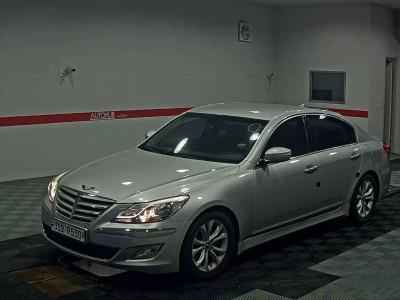 HYUNDAI GENESIS BH 330