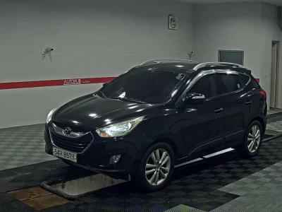 HYUNDAI TUCSON ix R20 LX20