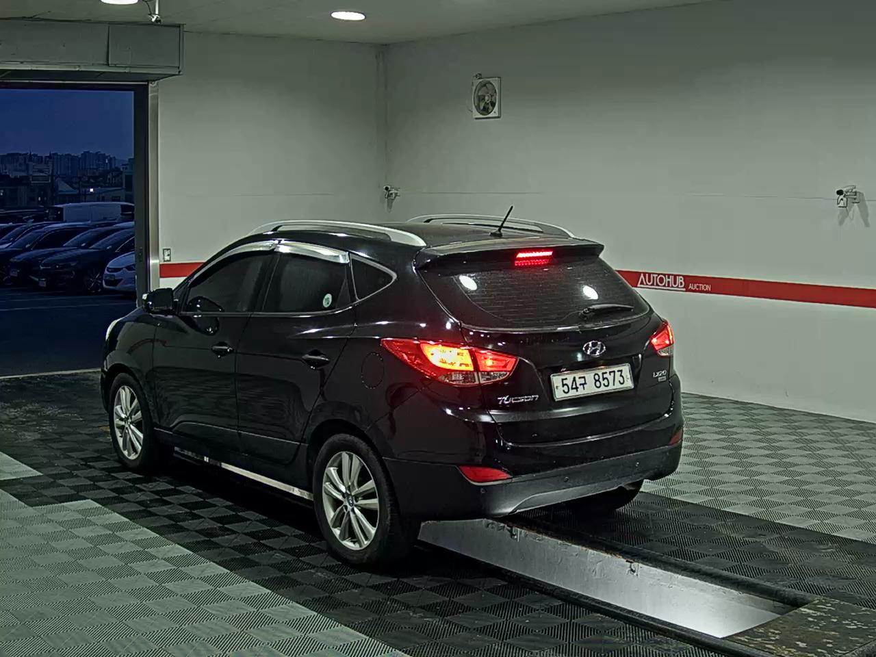 2010 - hyundai tucson