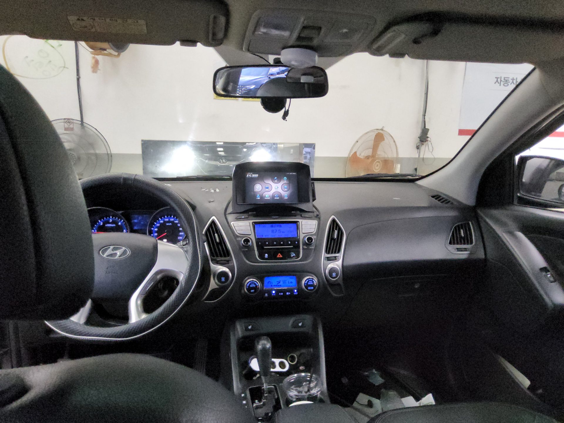 2010 - hyundai tucson