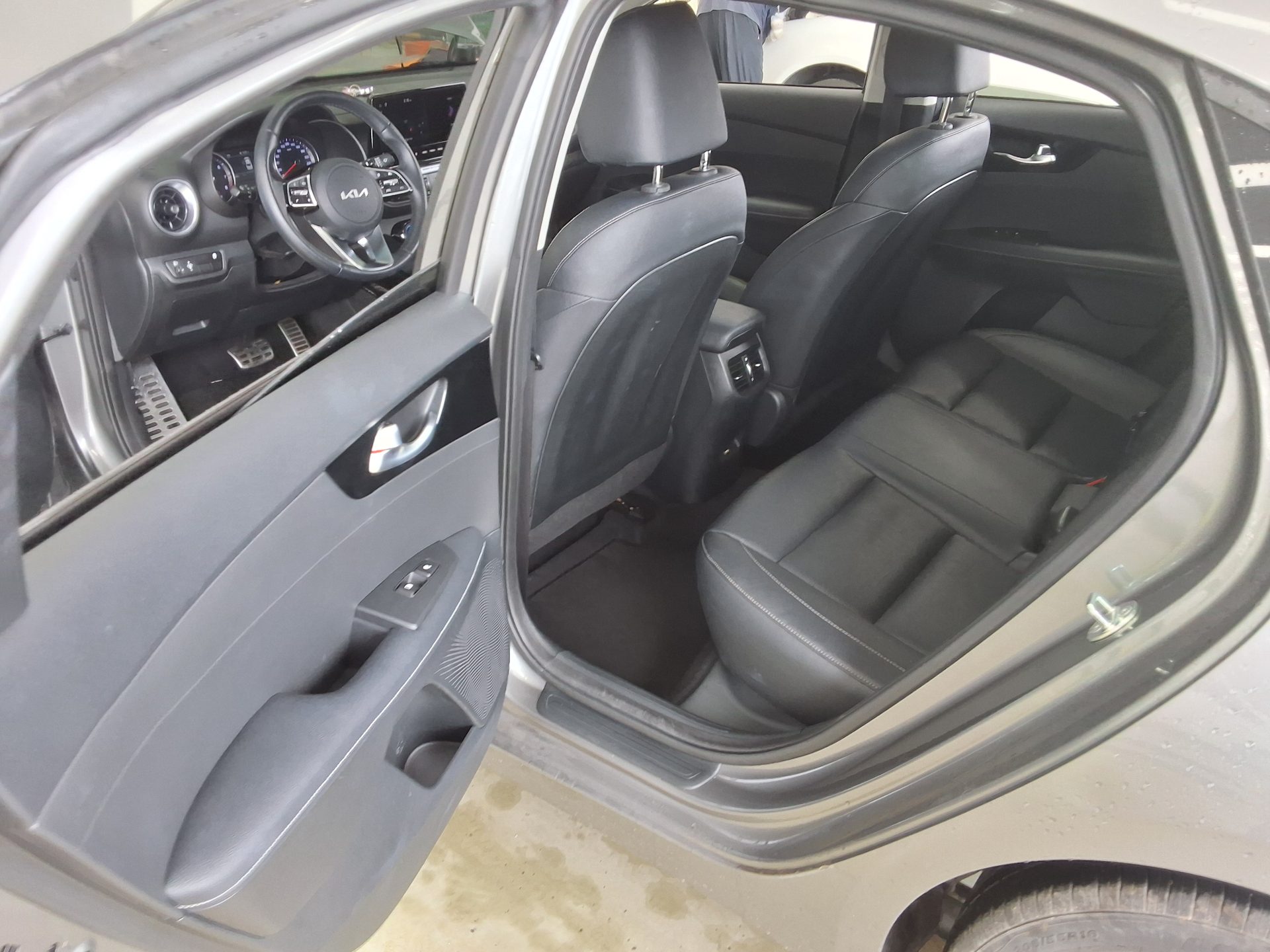 2024 - kia k3