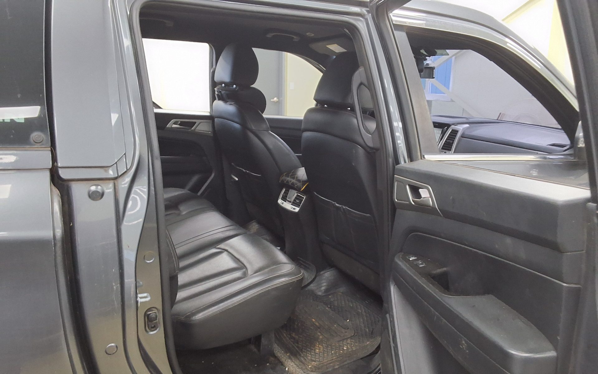 2019 - ssangyong rexton
