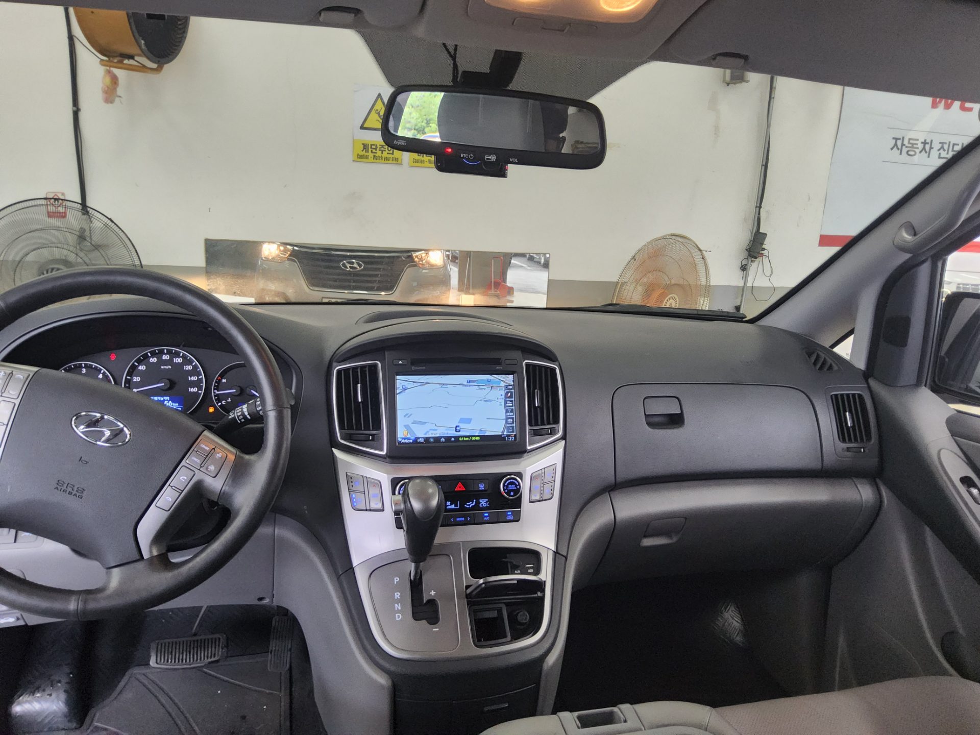 2020 - hyundai grand starex