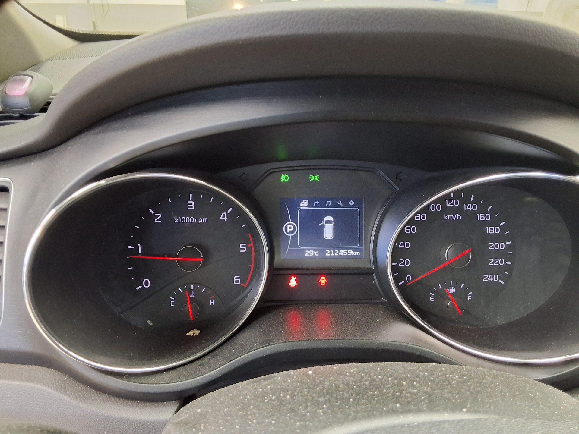 2017 - kia carnival