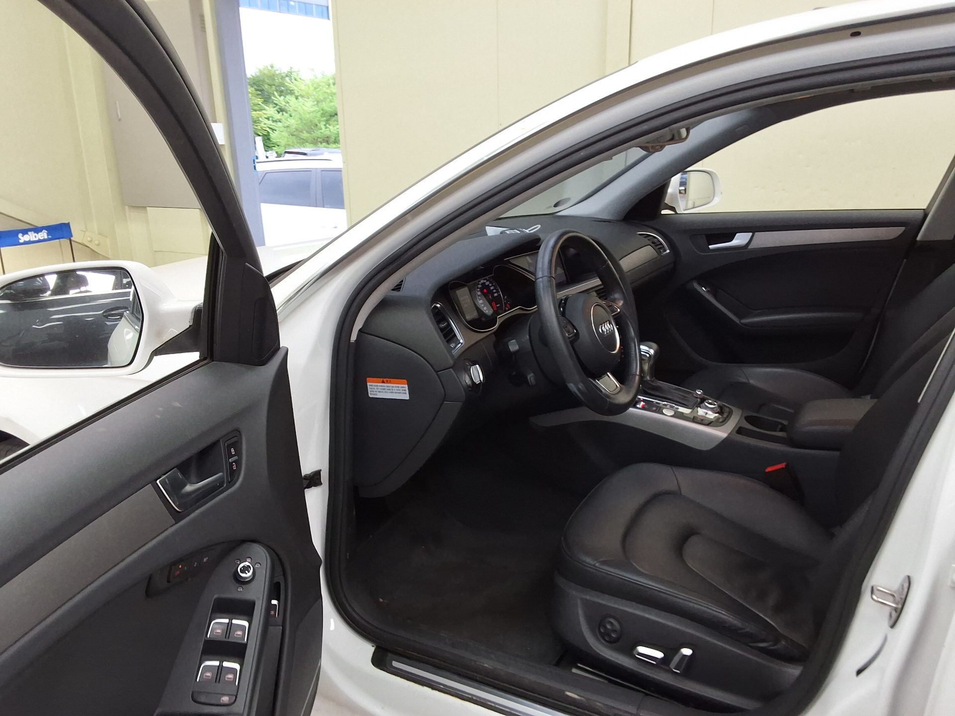 2015 - audi a4