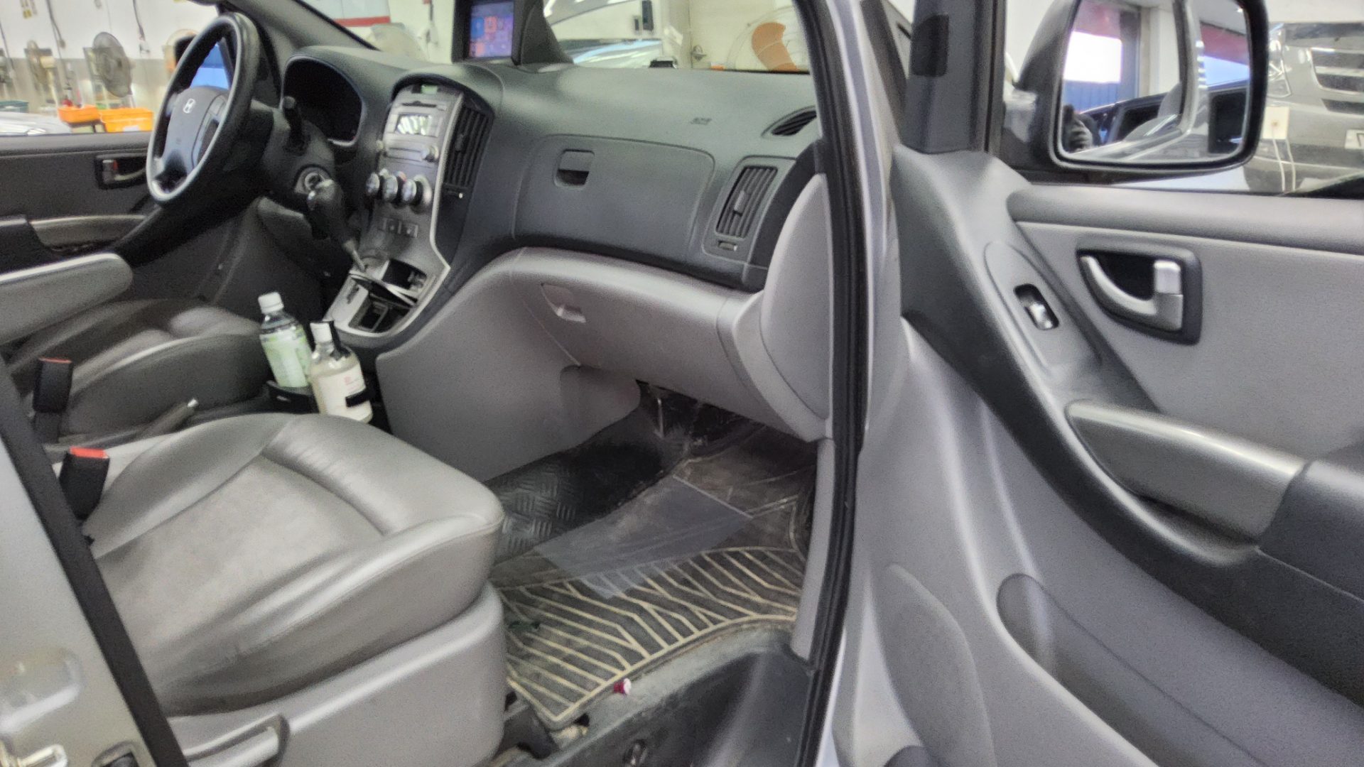 2016 - hyundai grand starex