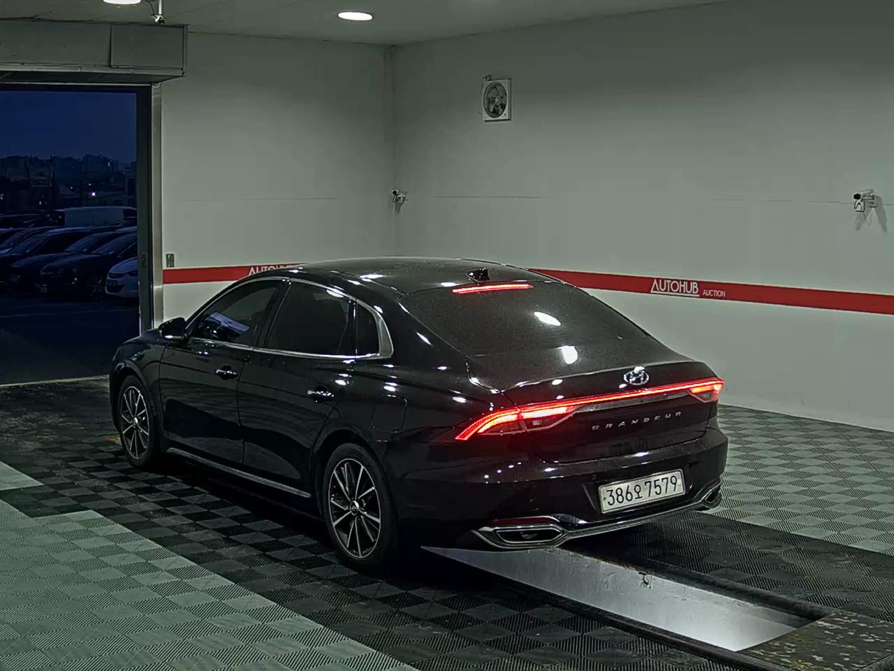 2022 - hyundai grandeur