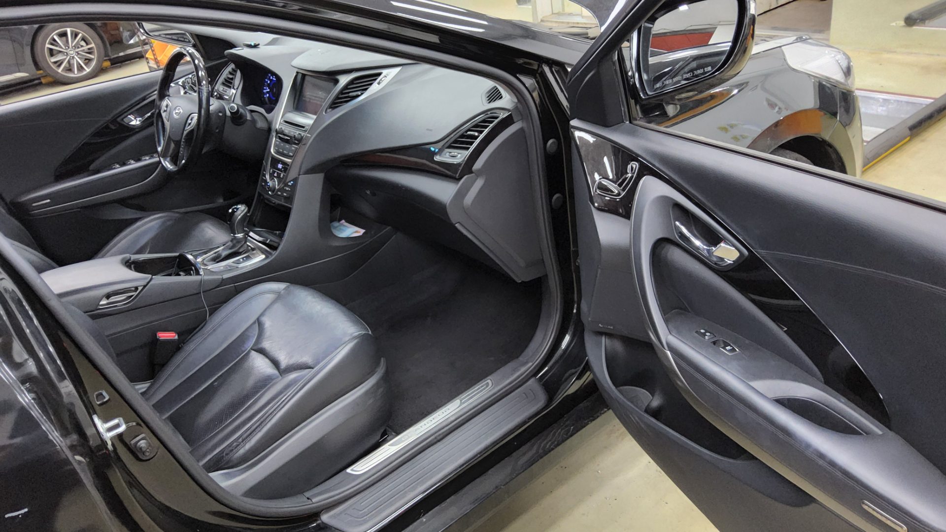 2014 - hyundai grandeur