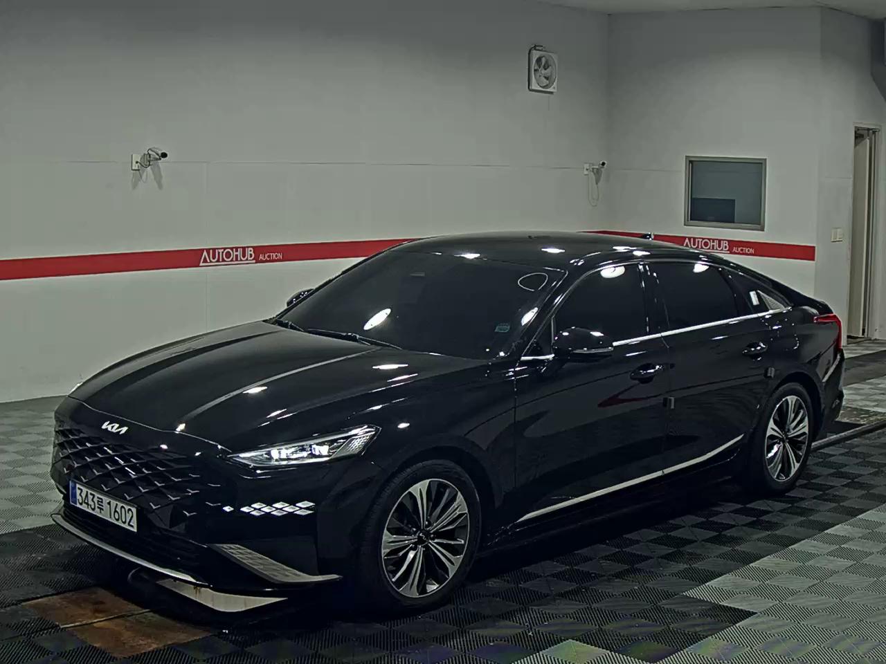 2022 - kia k8