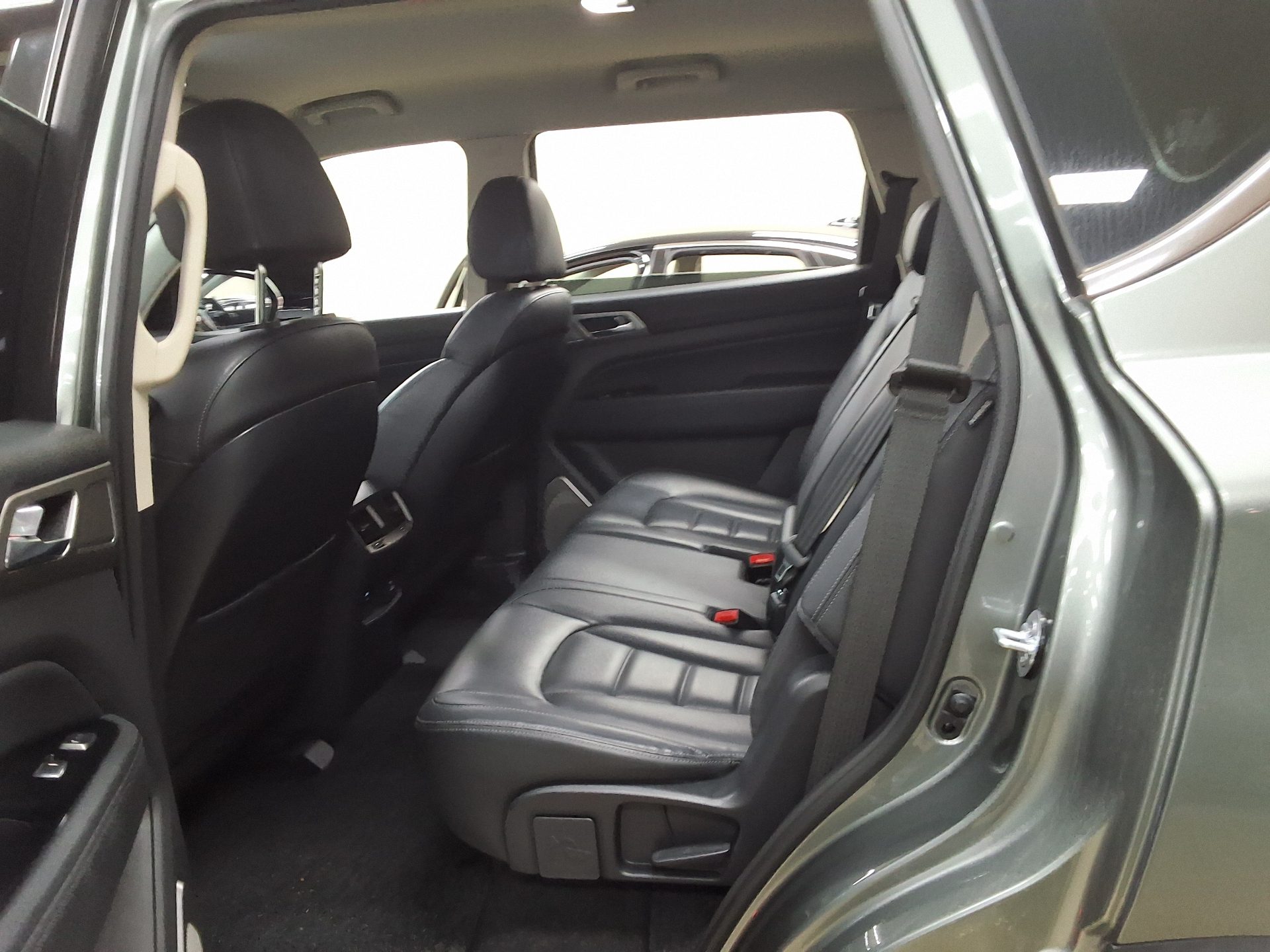 2018 - ssangyong rexton