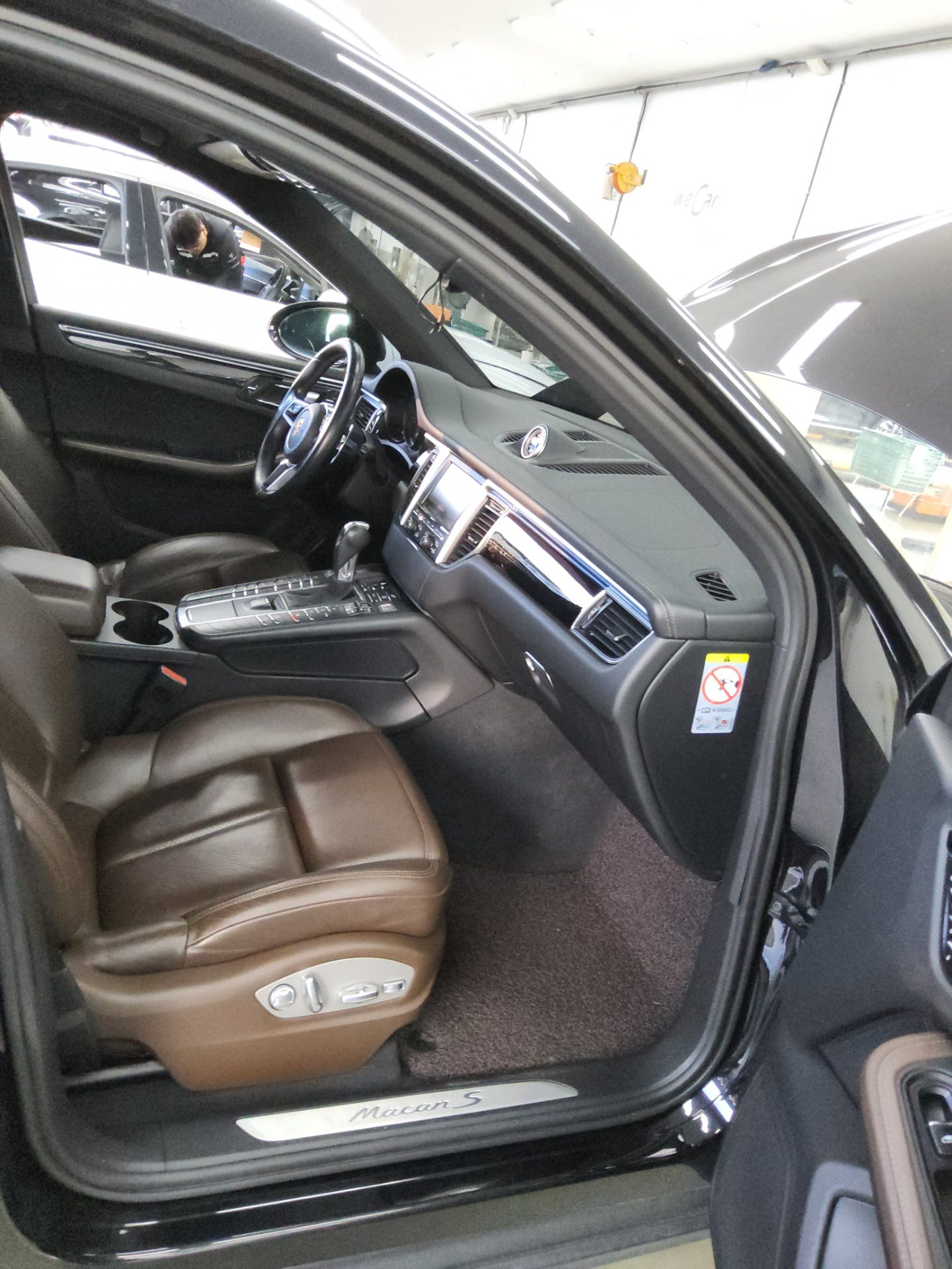 2015 - porsche macan