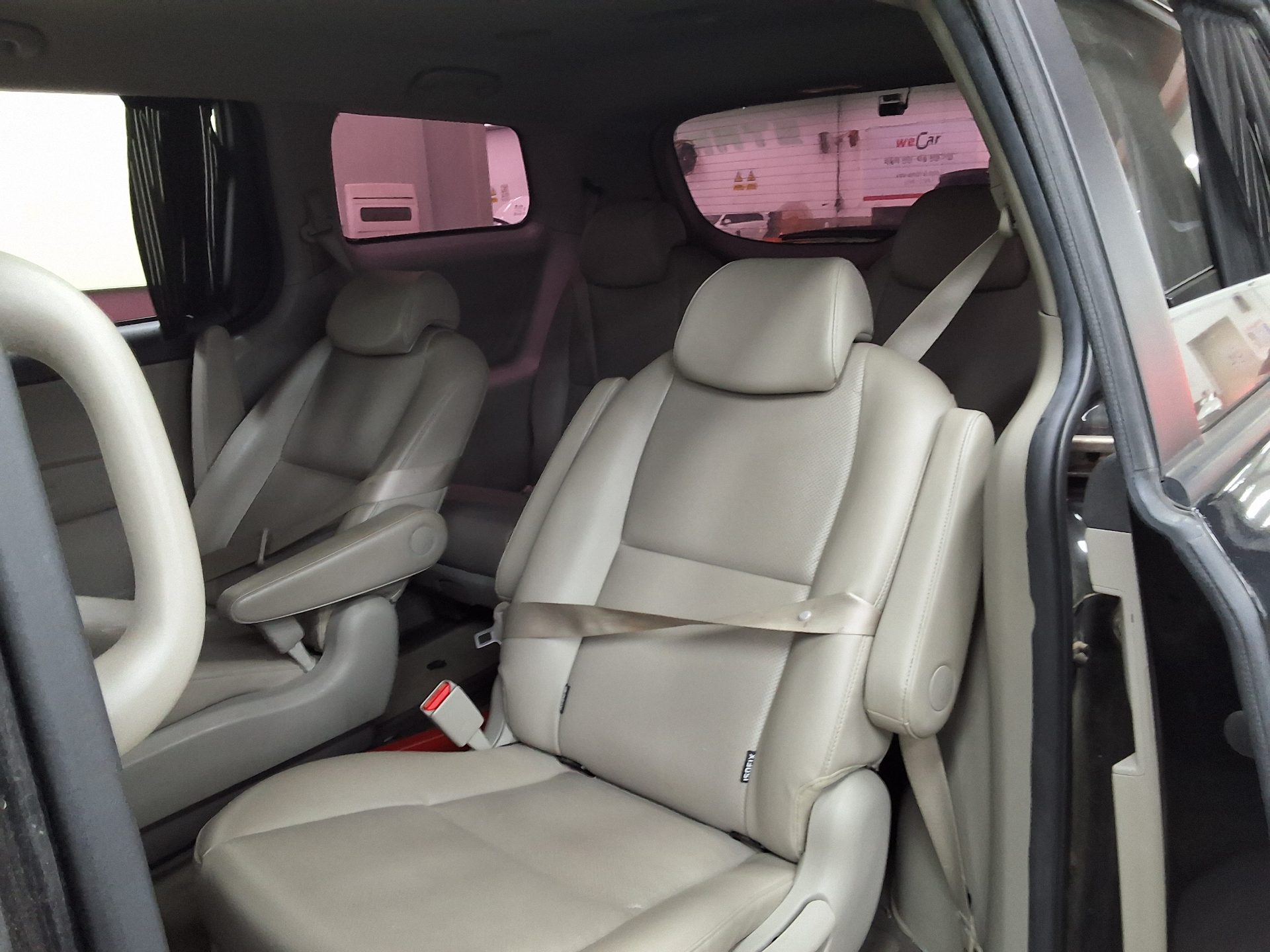 2017 - kia carnival