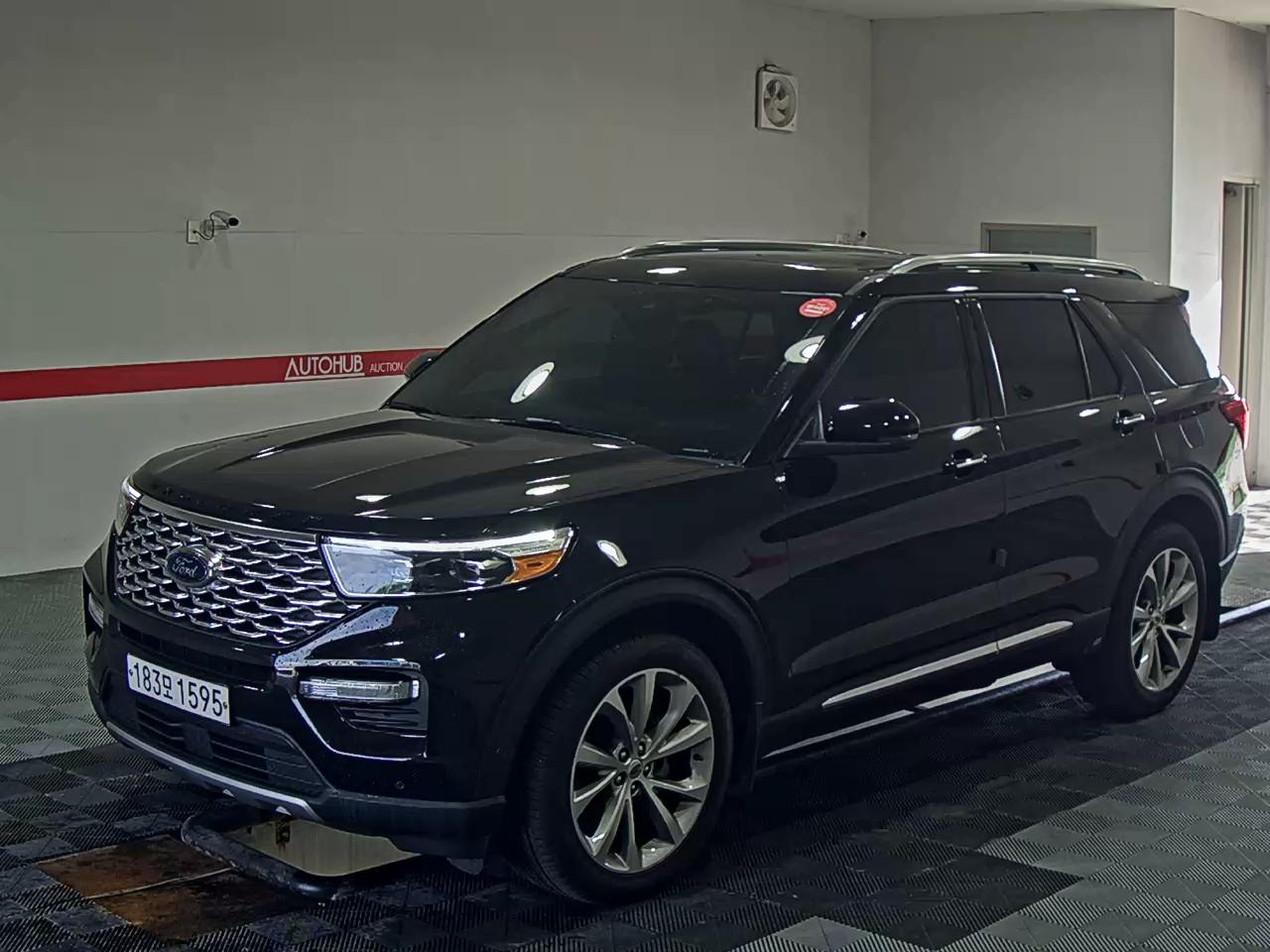 Ford Explorer 2021 — صورة 1