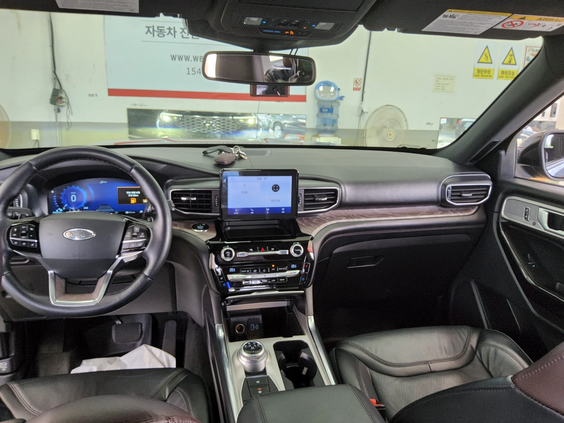 Ford Explorer 2021 — صورة 4