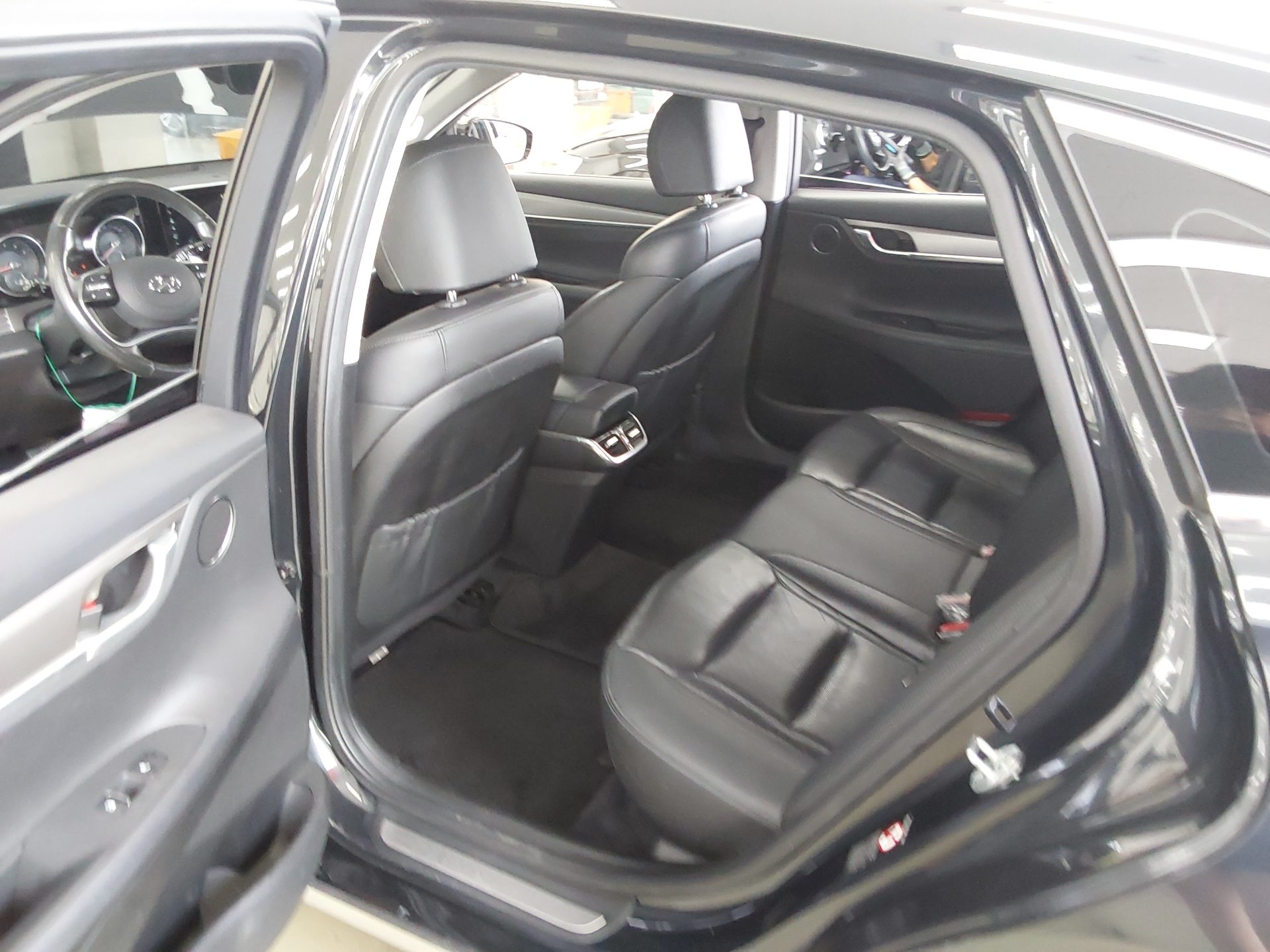 2021 - hyundai grandeur