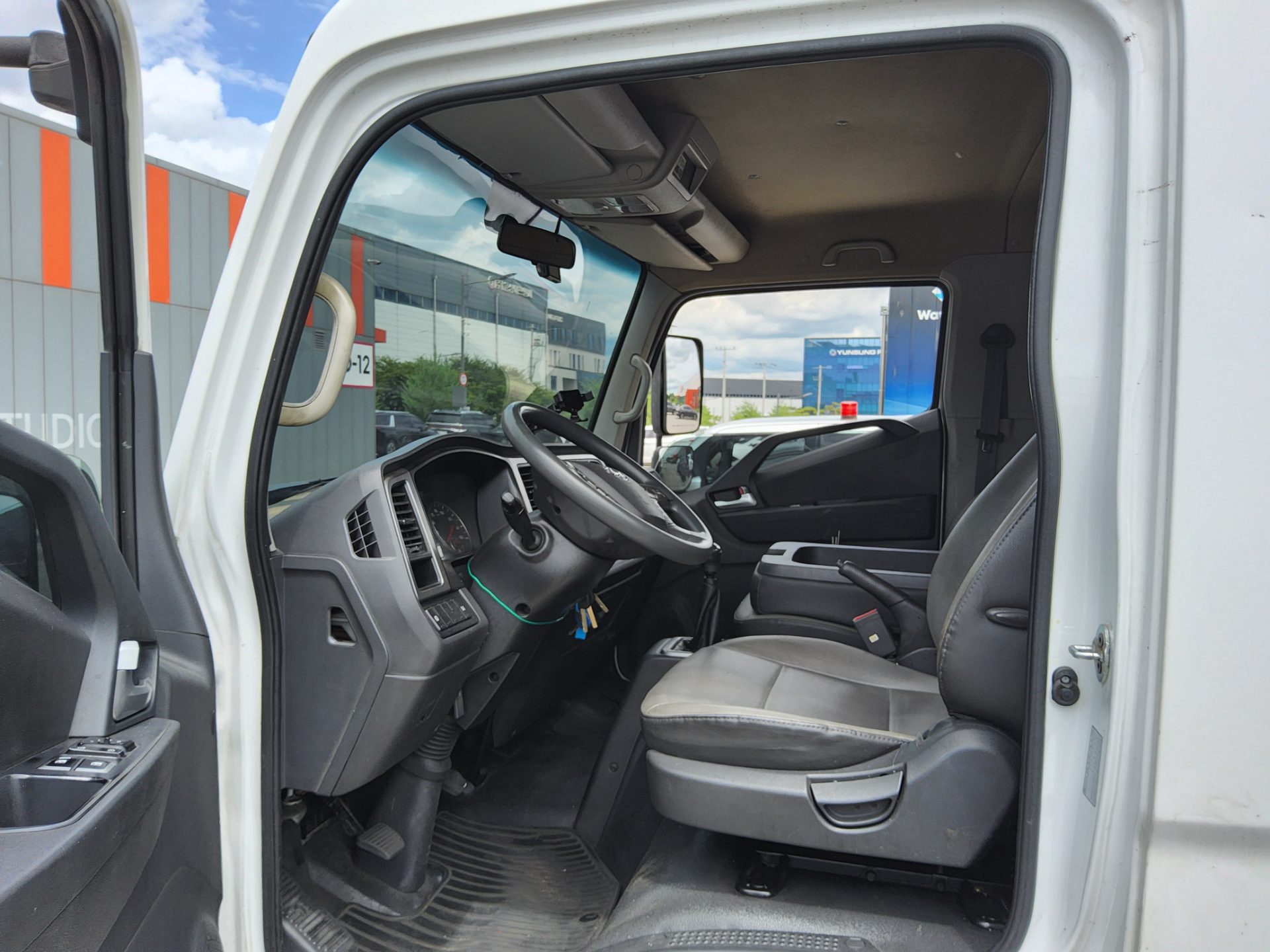 2019 - hyundai mighty