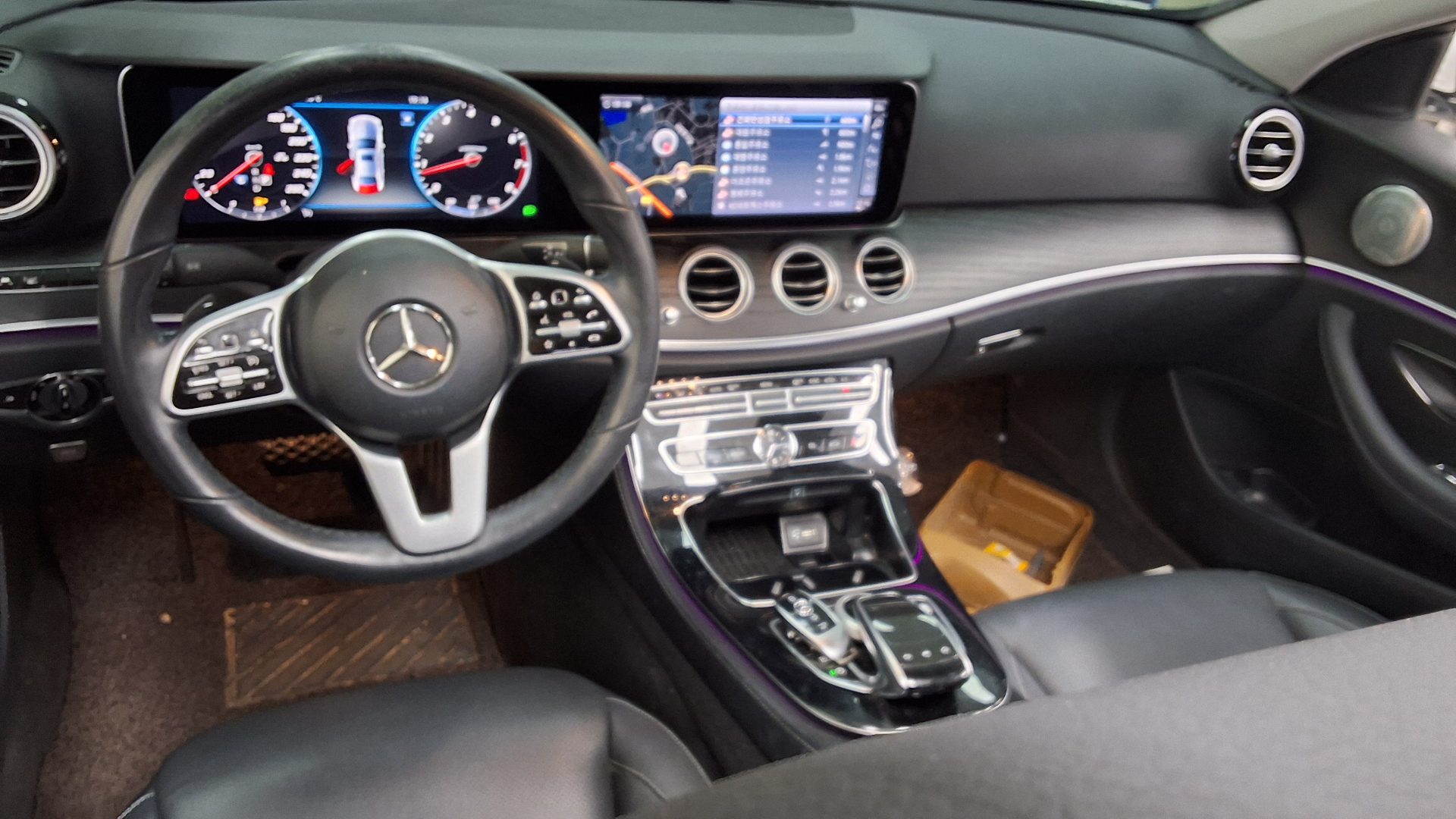 2019 - mercedes-benz e300