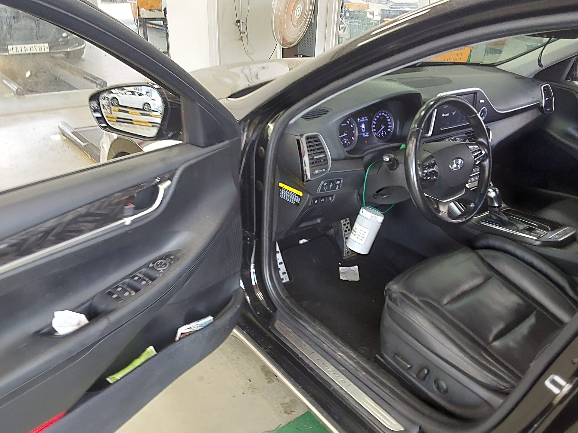 2018 - hyundai grandeur