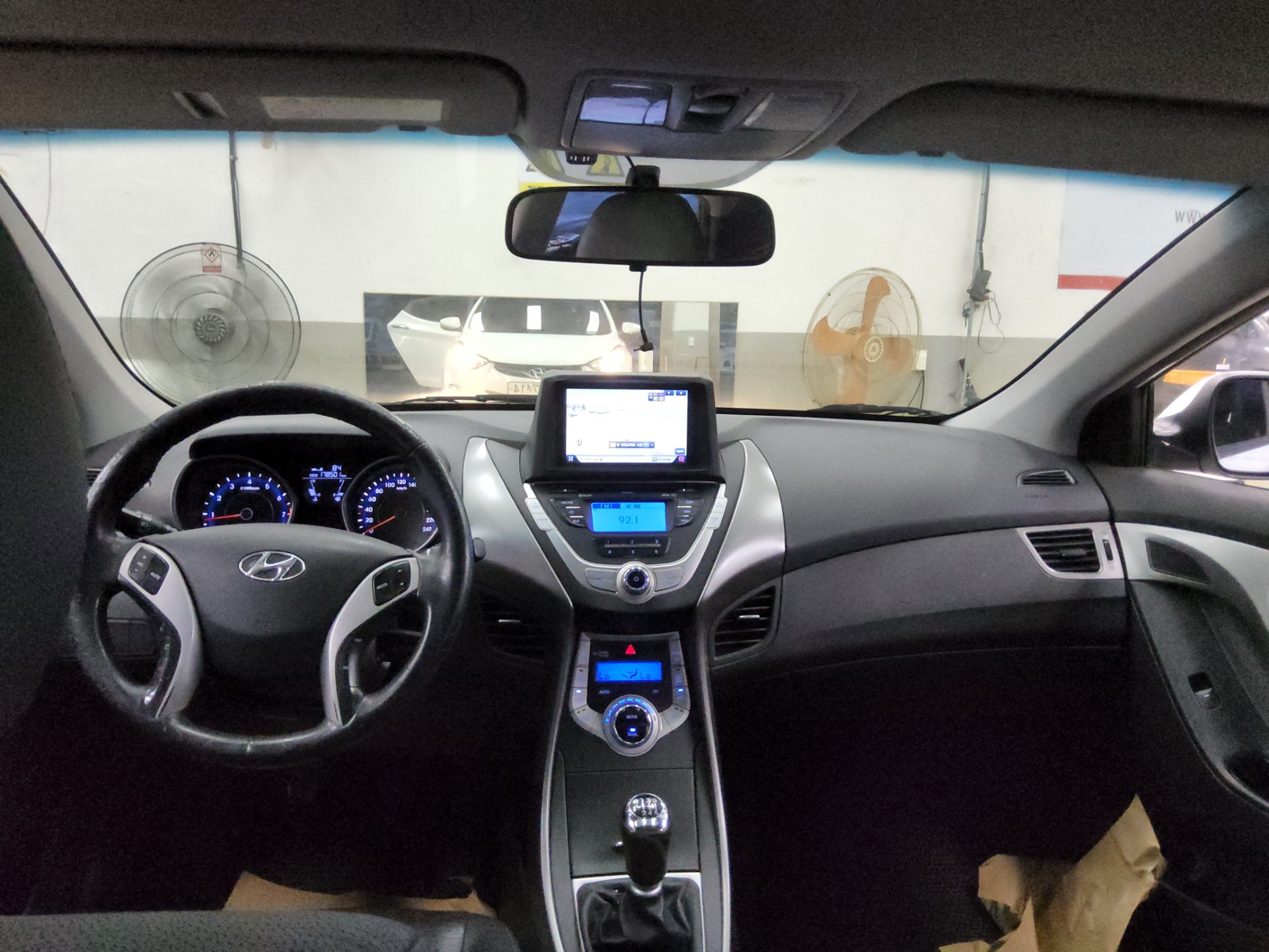 2012 - hyundai avante