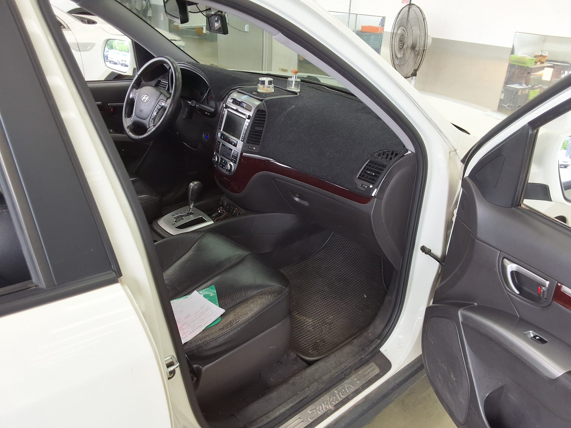 2011 - hyundai santa fe
