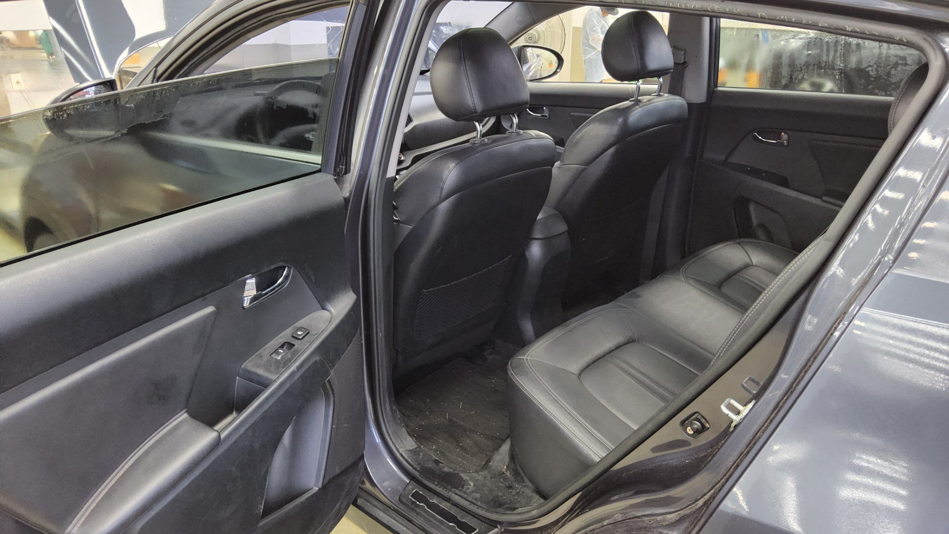 2011 - kia sportage