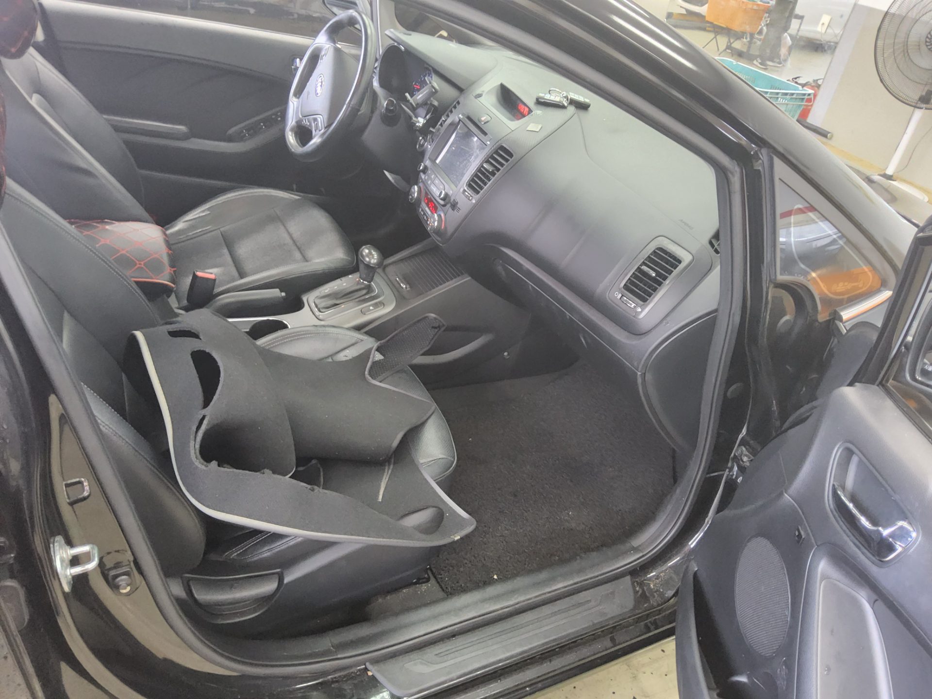 2013 - kia k3