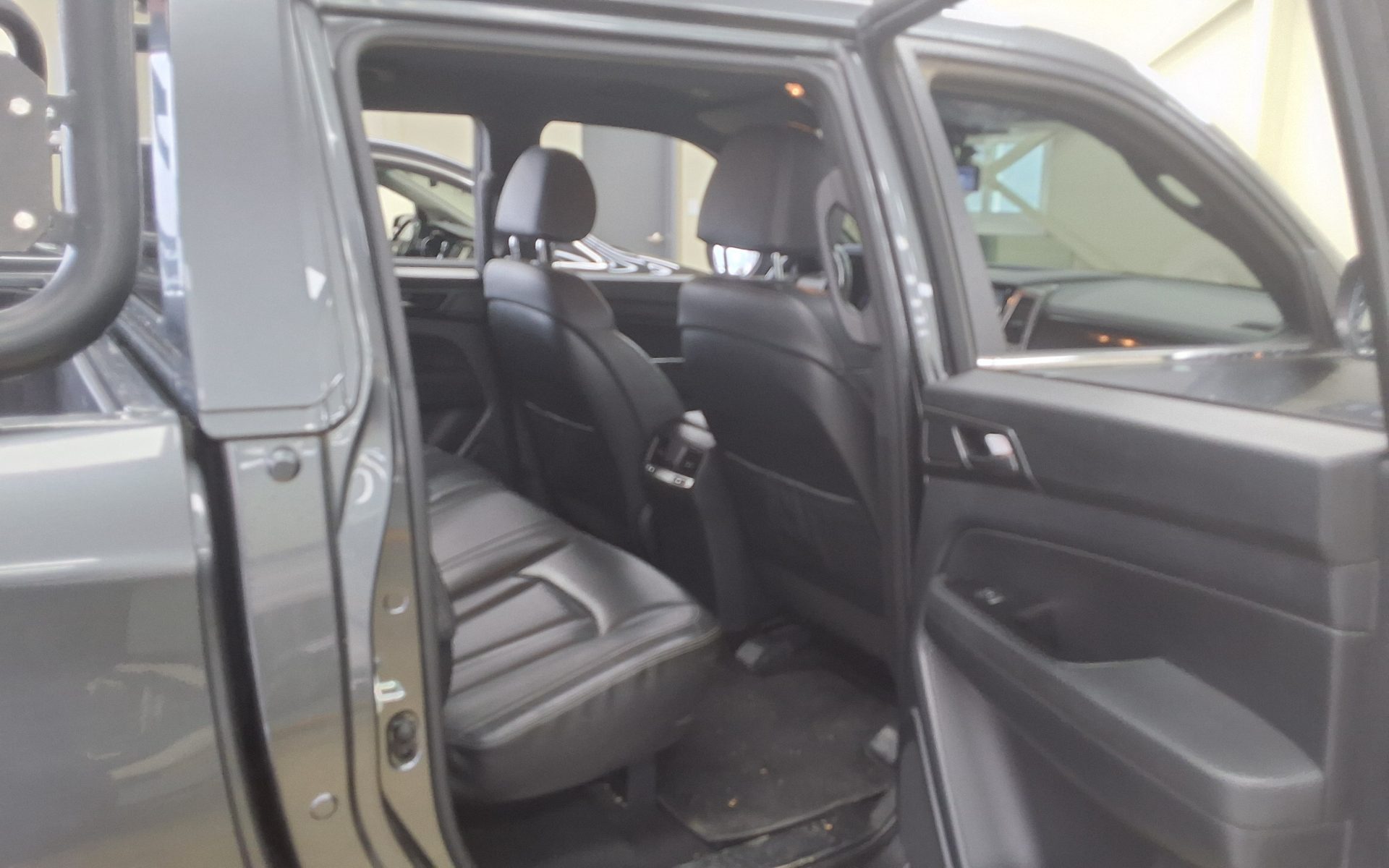 2021 - ssangyong rexton