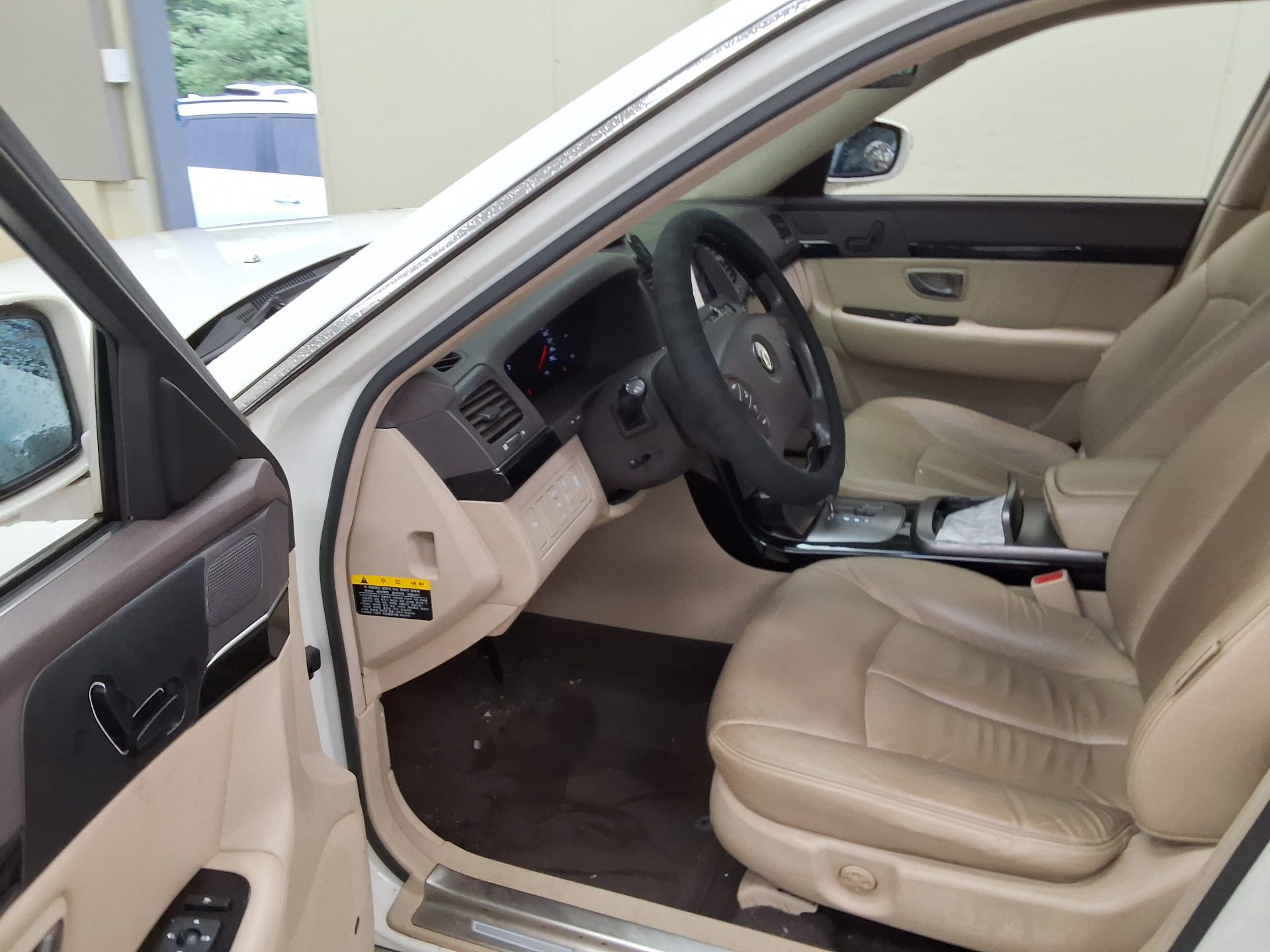 2010 - kia opirus