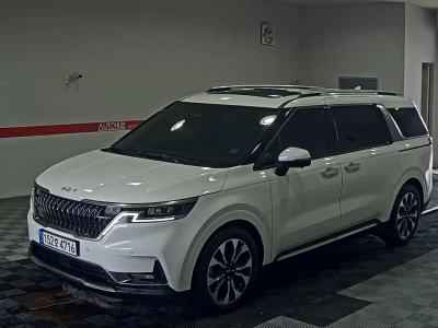 KIA CARNIVAL (KA4)