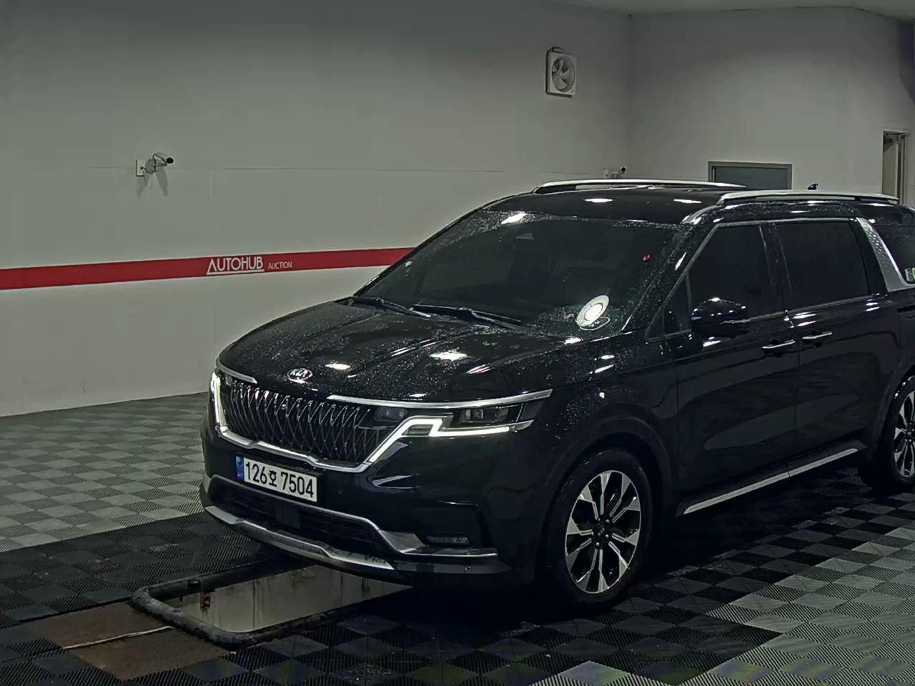 2021 - kia carnival