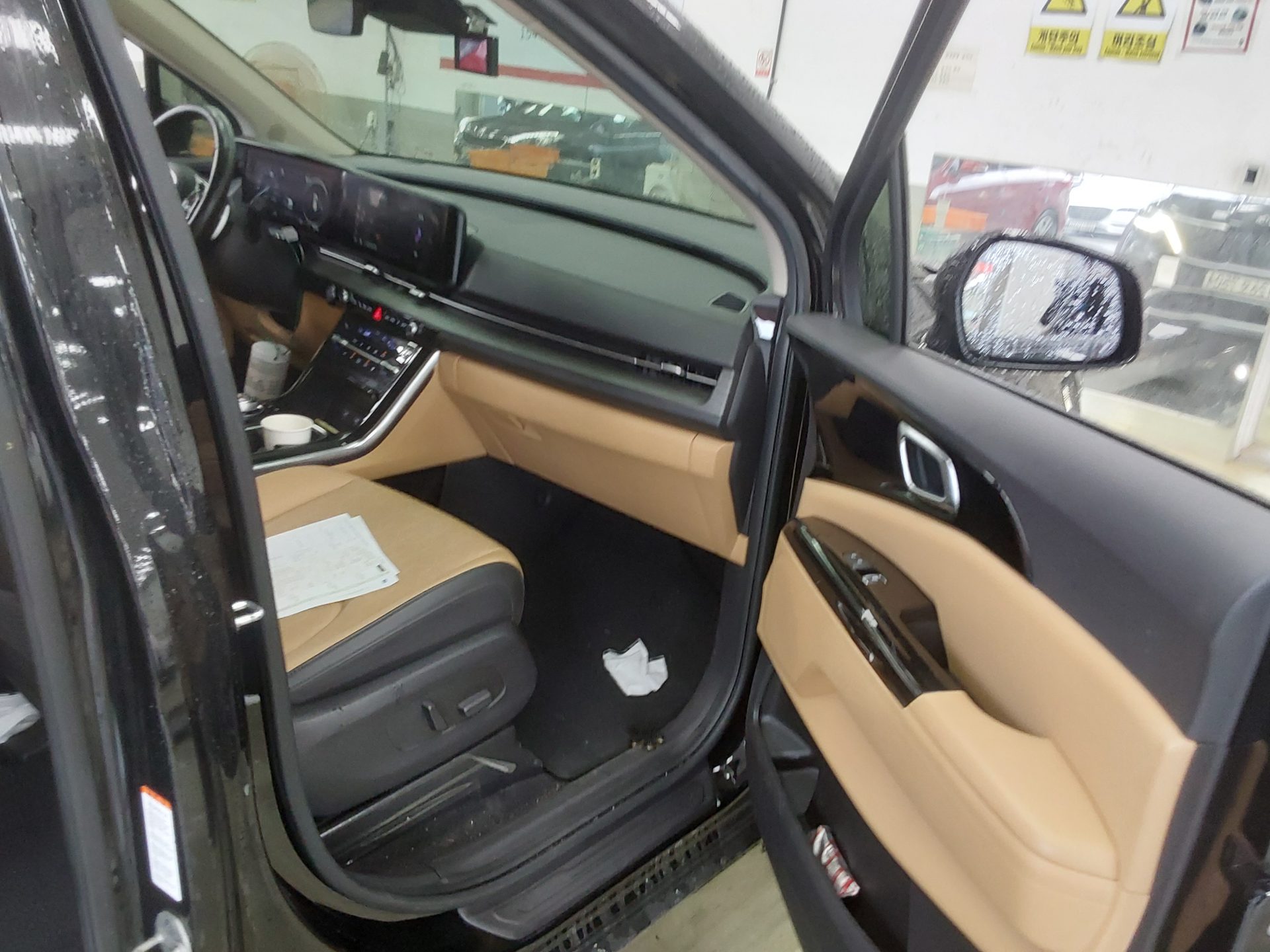 2021 - kia carnival