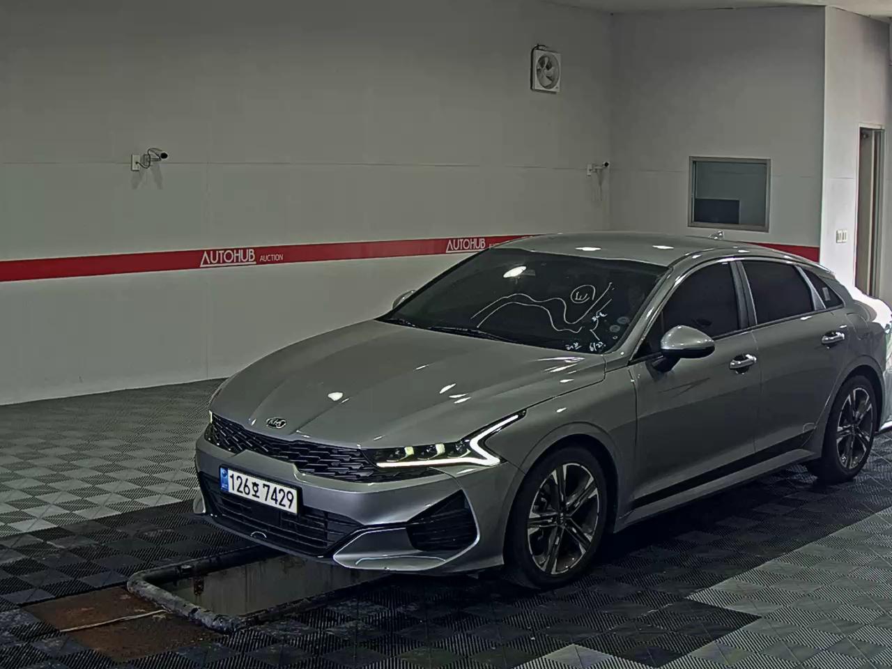 2021 - kia k5