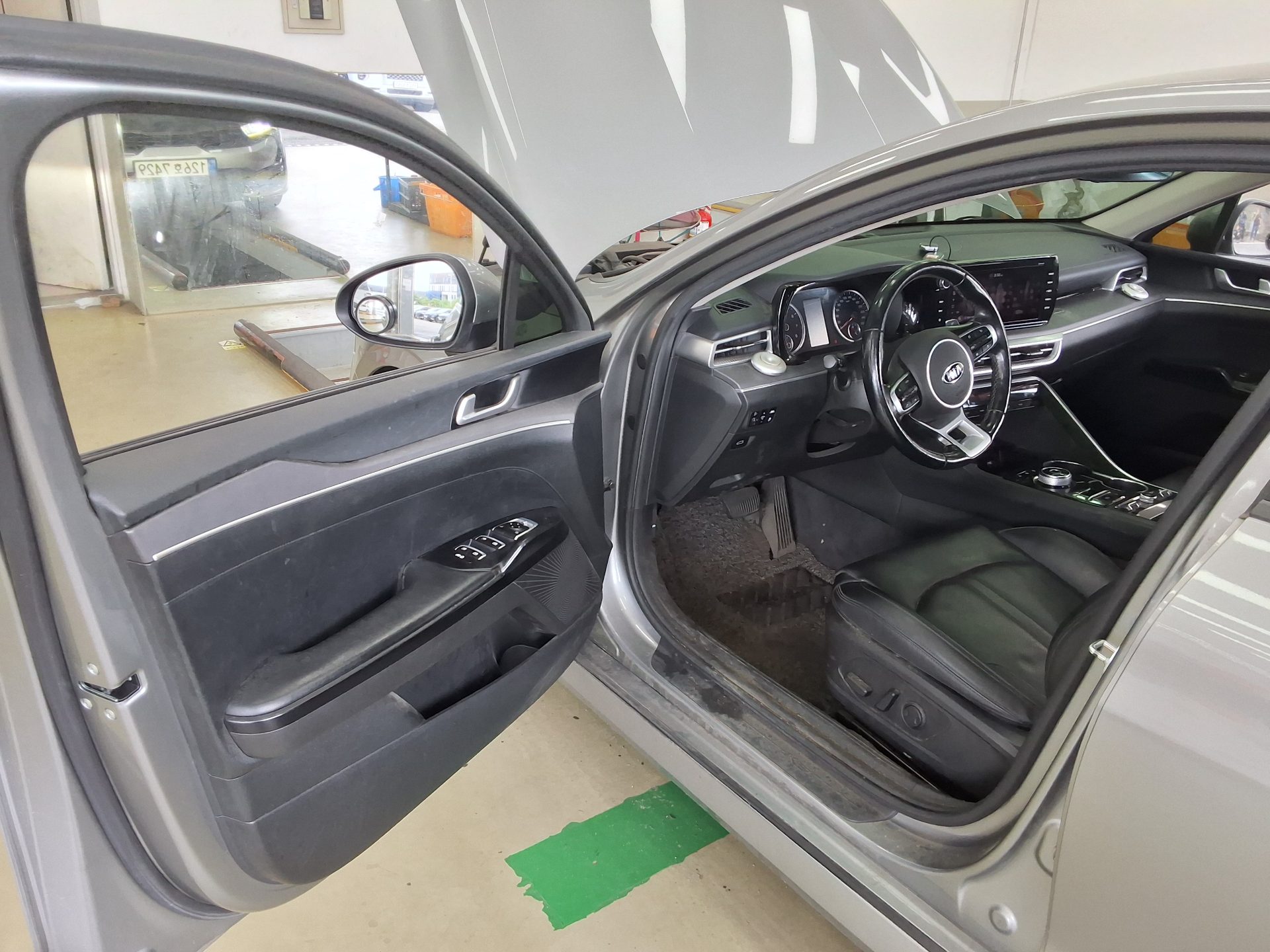 2021 - kia k5