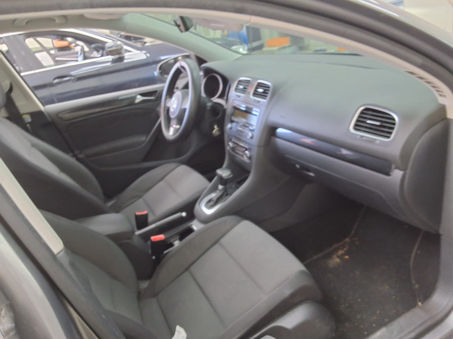2010 - volkswagen golf