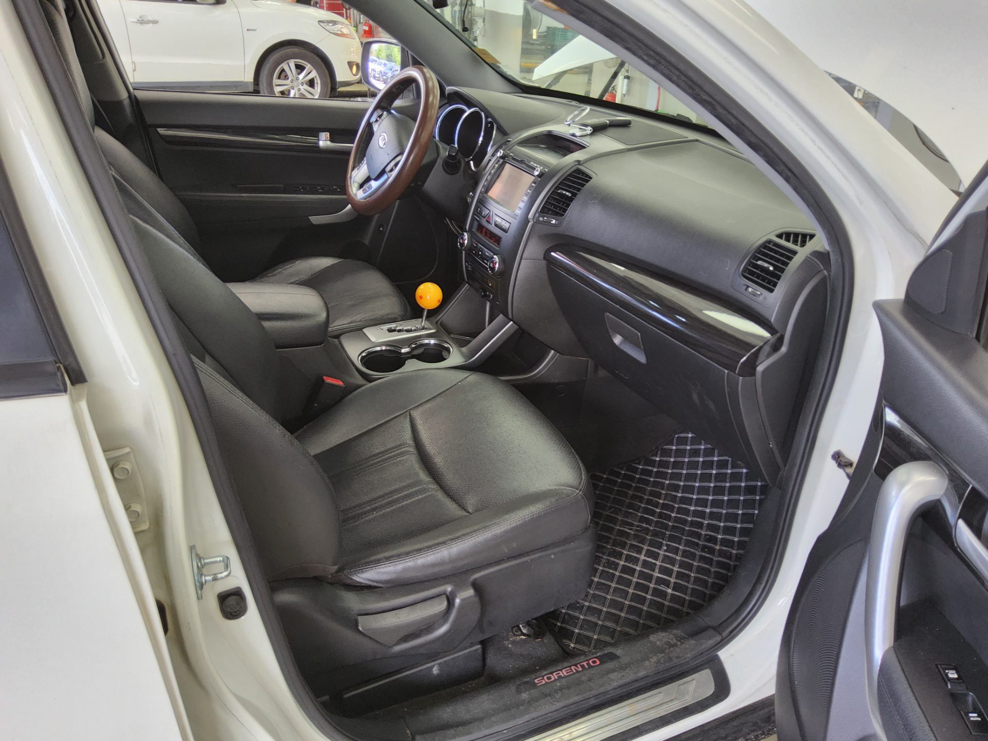 2011 - kia sorento