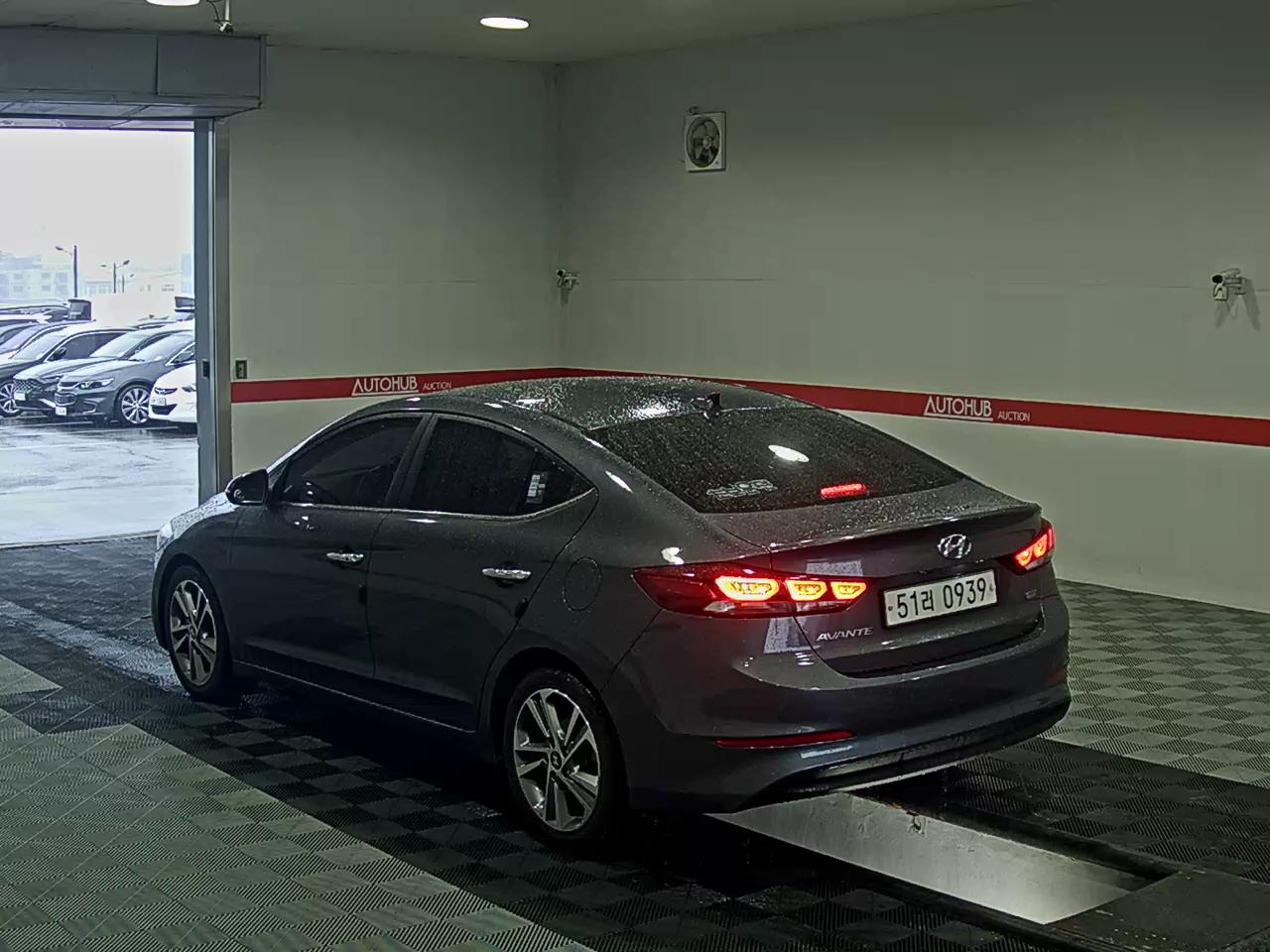 2016 - hyundai avante