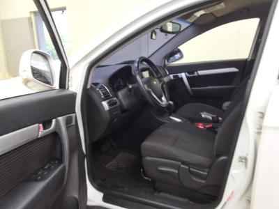 شيفروليه (Daewoo) Captiva ديزل 2.0 دفع ثنائي Ls Deluxe Pack 2016 LS